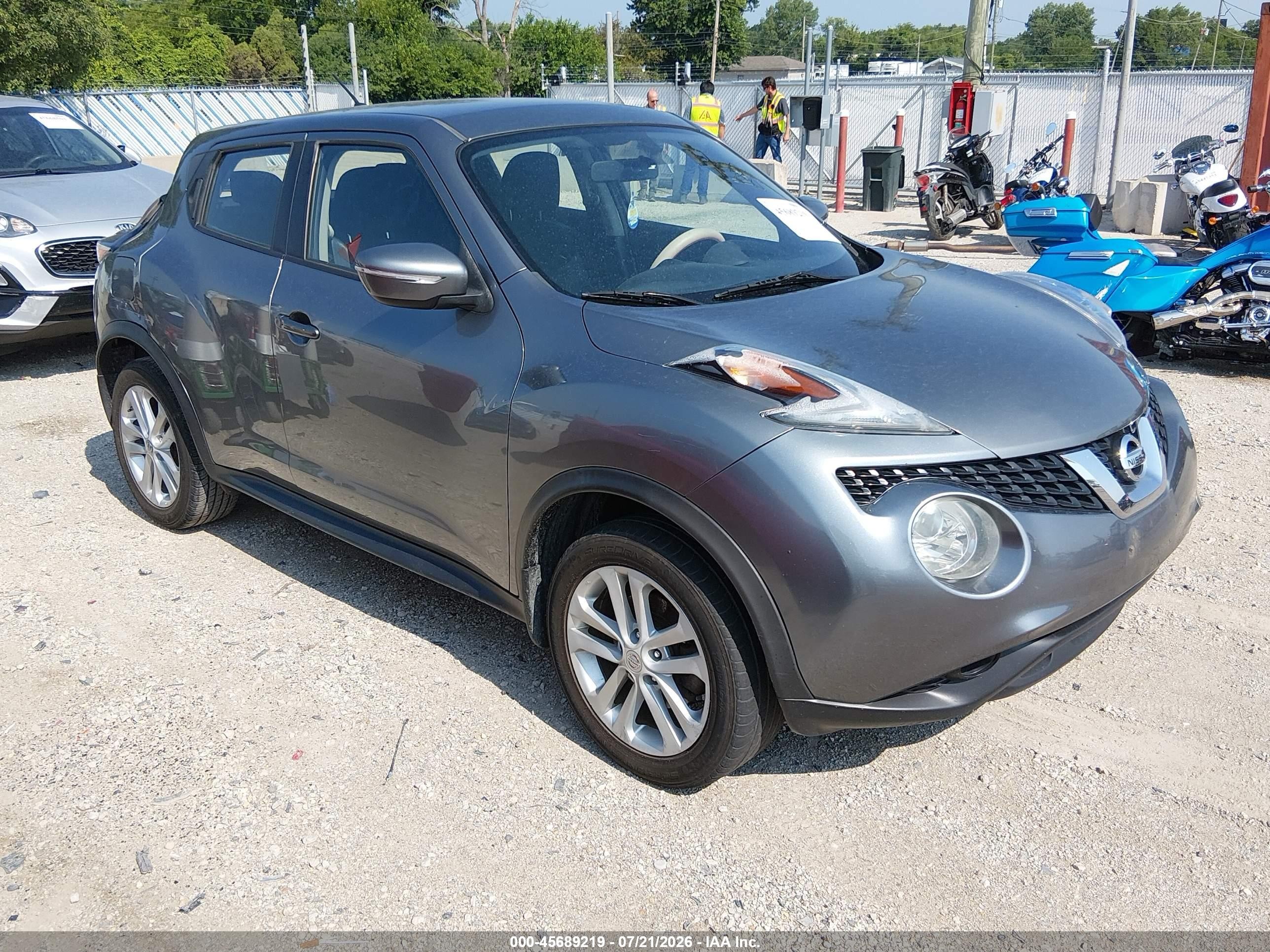 2016 Nissan Juke SV, VIN JN8AF5MR3GT609007 — Normal wear