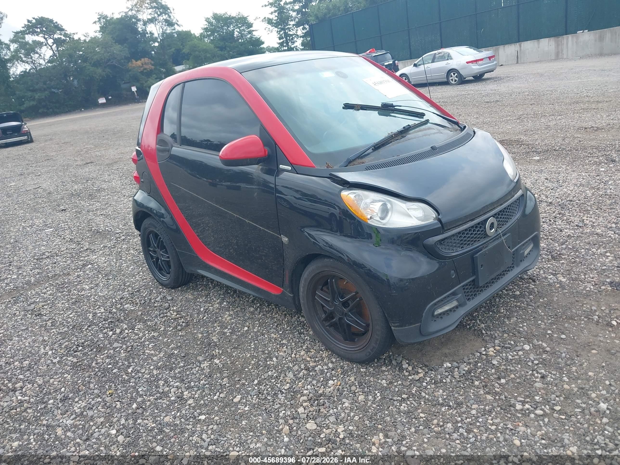 2013 Smart fortwo Pure, VIN WMEEJ3BA9DK607827 — Normal wear