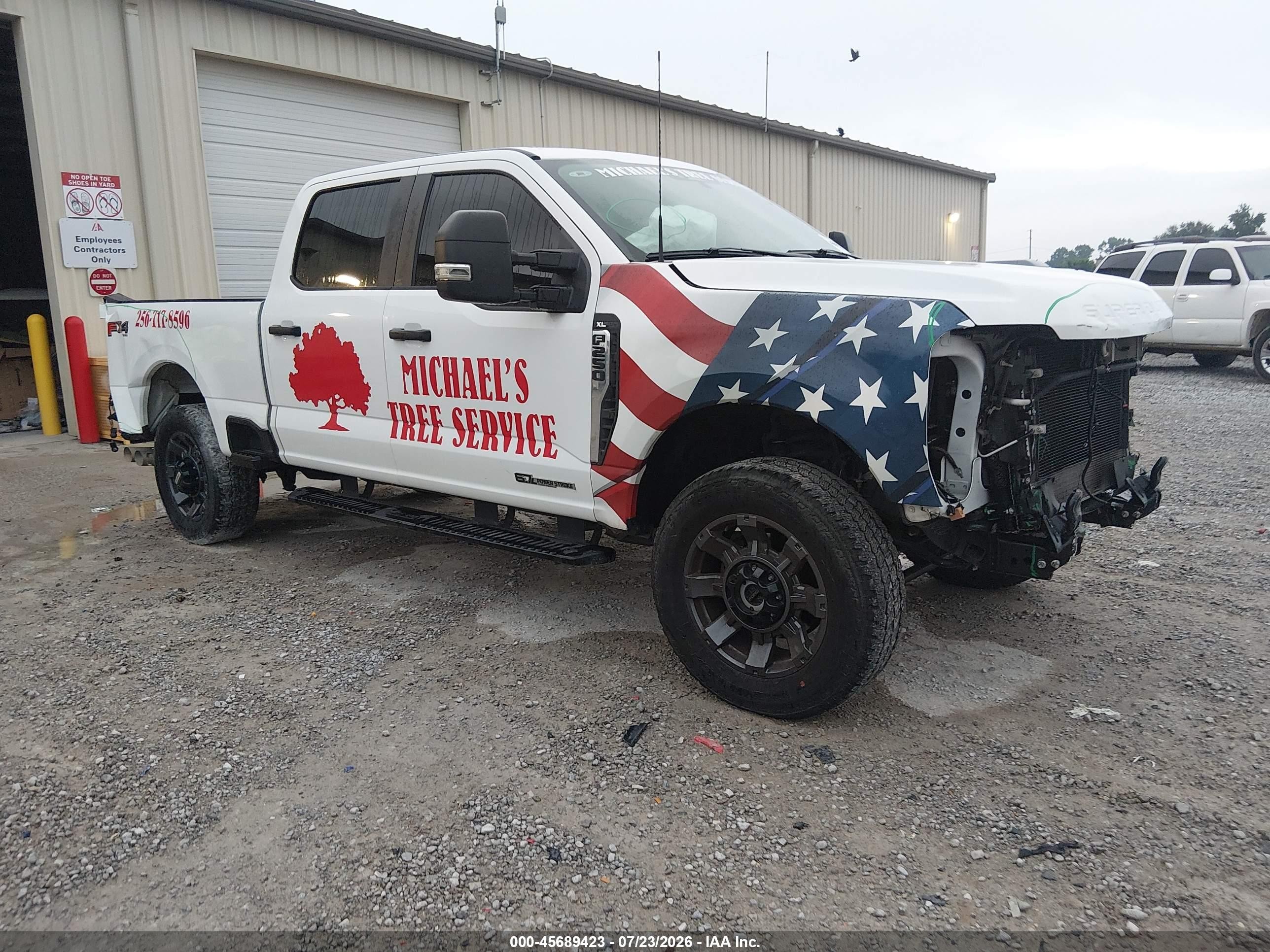 2024 Ford F-250 XLT, VIN 1FT7W2BT5REE03407 — Front end