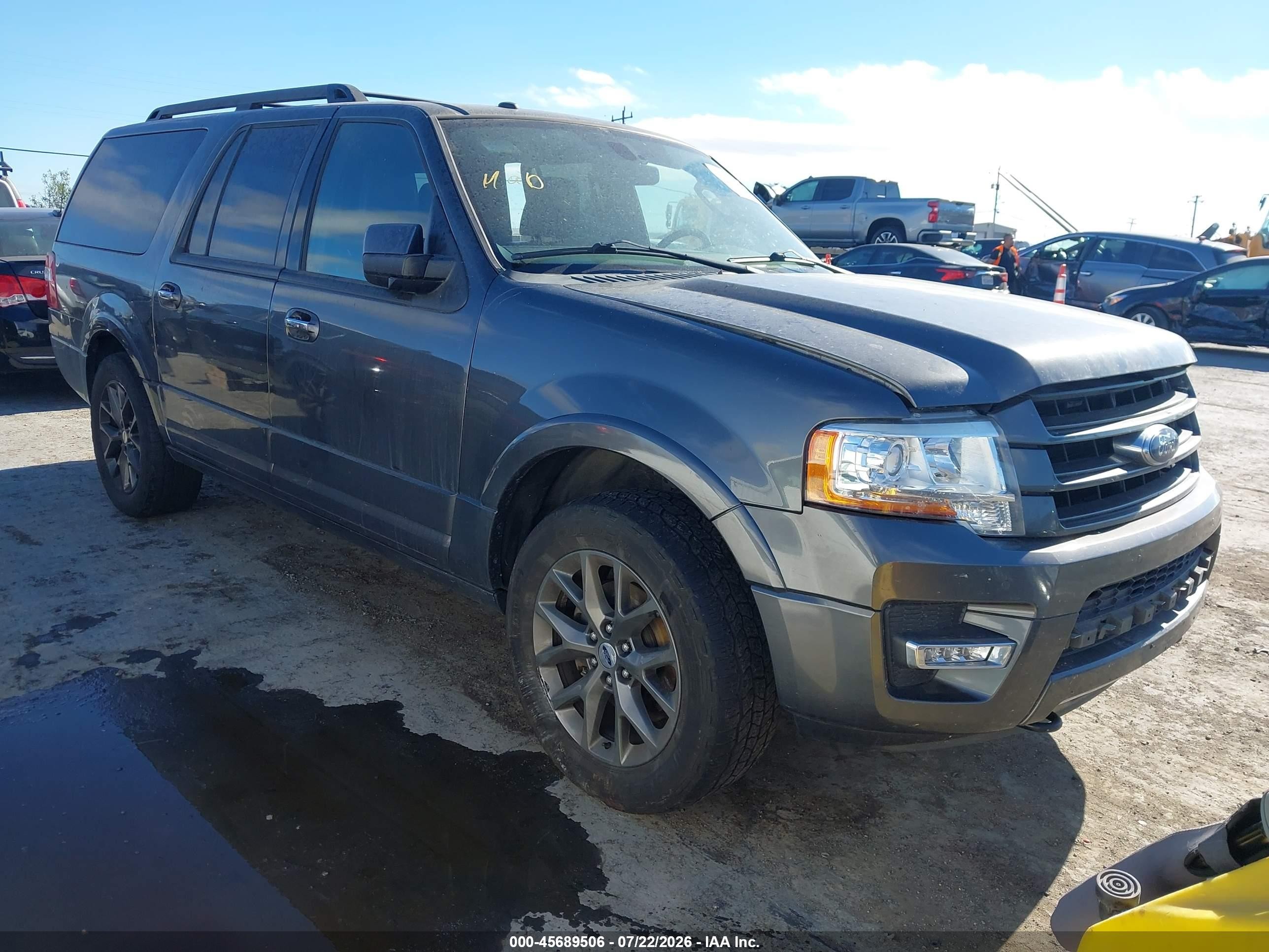 2017 Ford Expedition Max Limited, VIN 1FMJK2AT1HEA65274 — Rear end