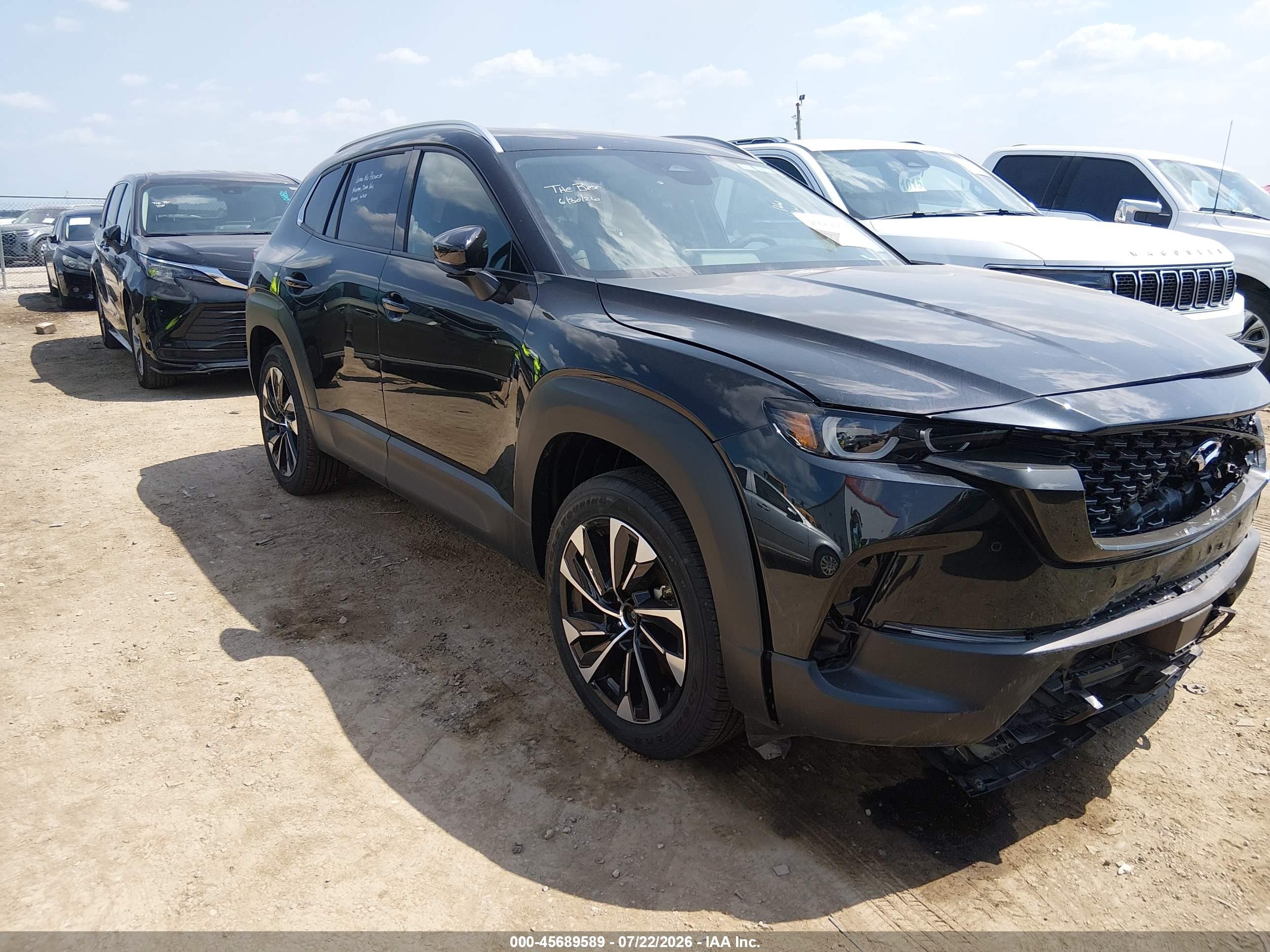 2026 Mazda CX-50 Hybrid Premium Plus, VIN 7MMVAAEW8TN152735 — Front end