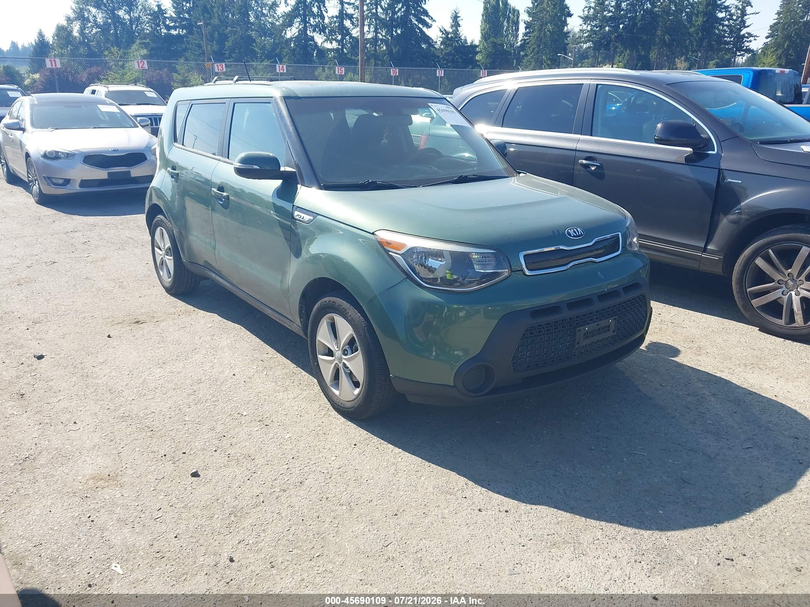 2014 Kia Soul +, VIN KNDJP3A58E7047853 — Normal wear