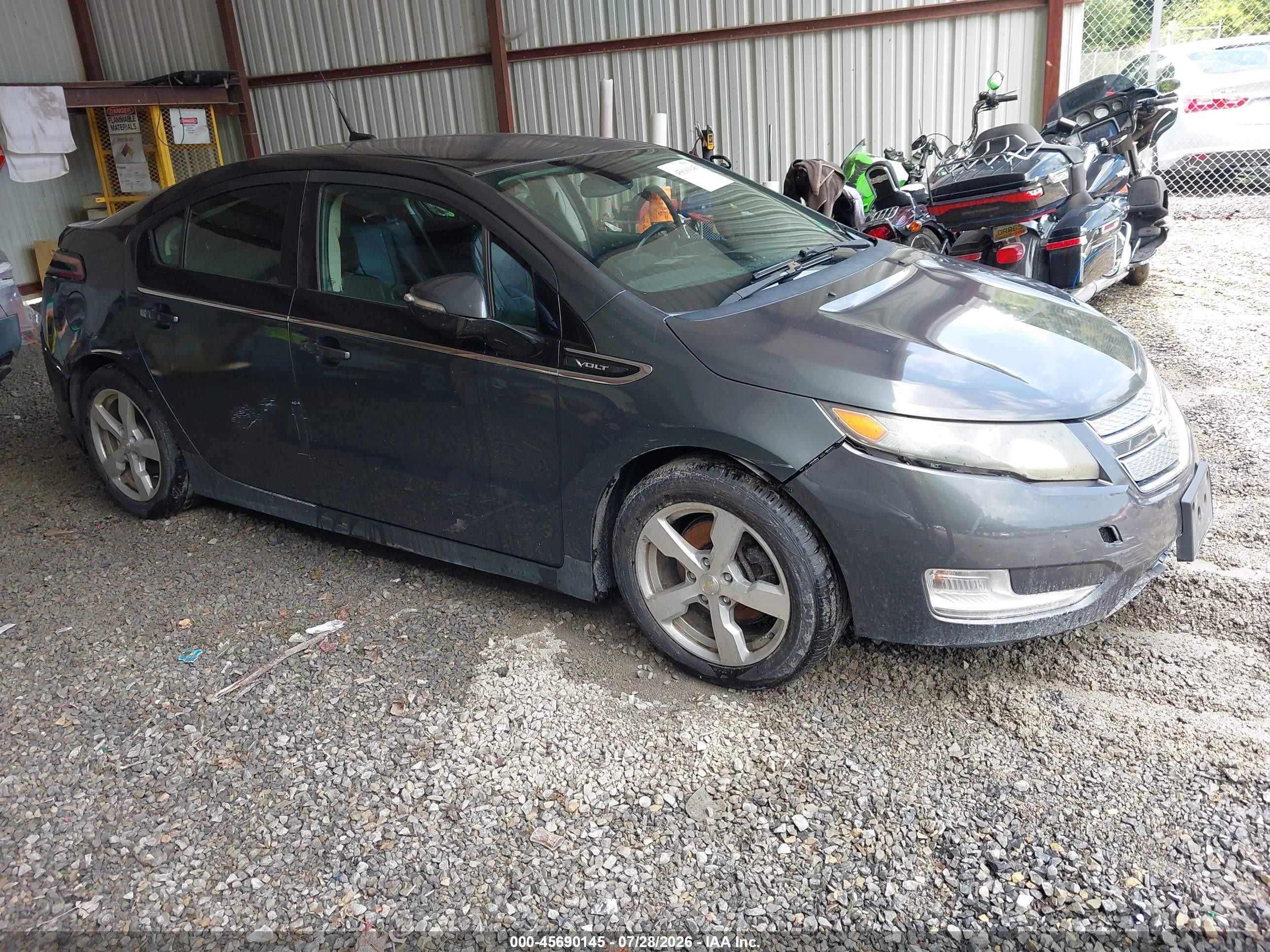 2011 Chevrolet Volt, VIN 1G1RD6E49BU103349 — Normal wear