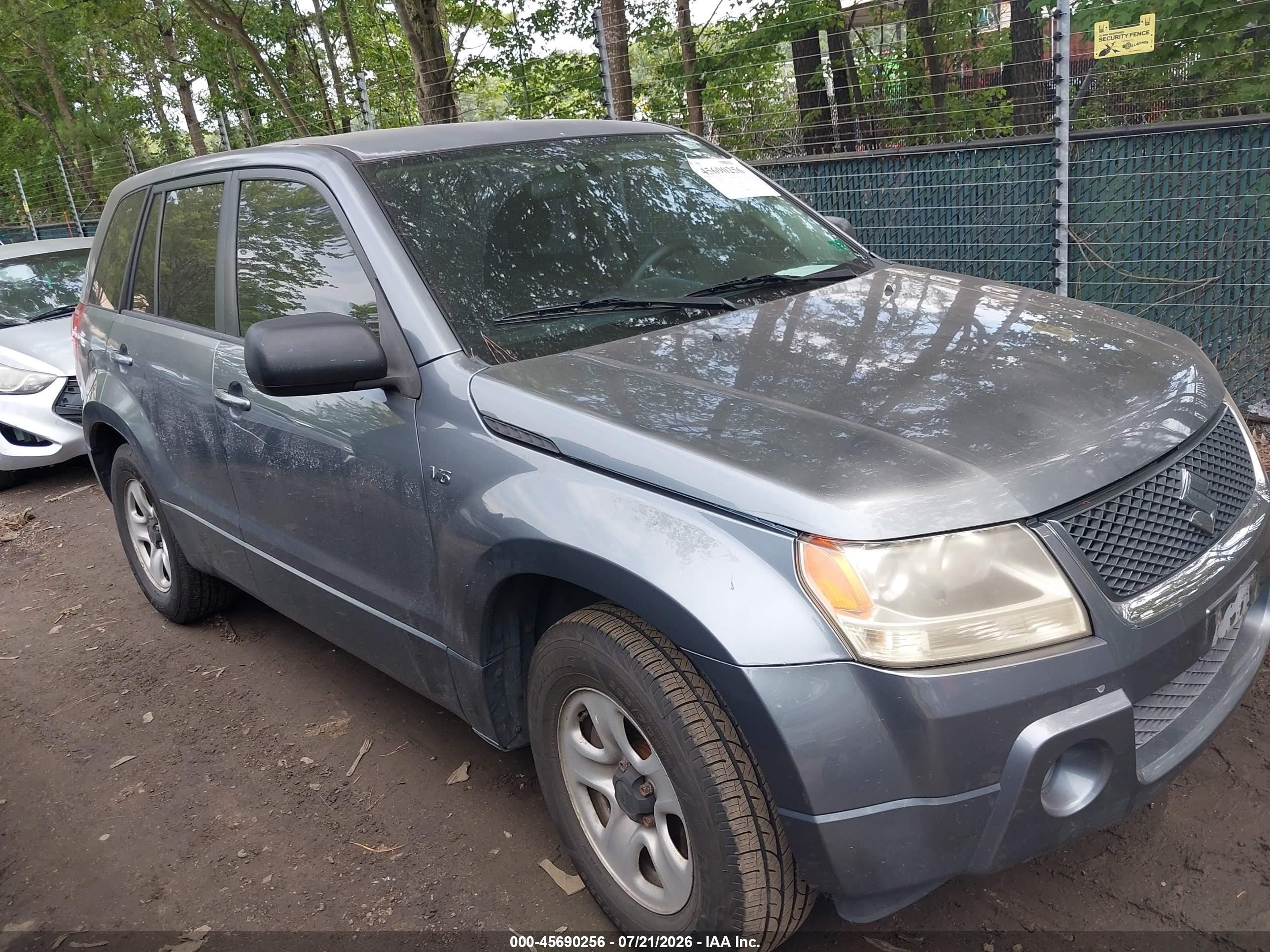 2008 Suzuki Grand Vitara, VIN JS3TE941384100962 — Normal wear