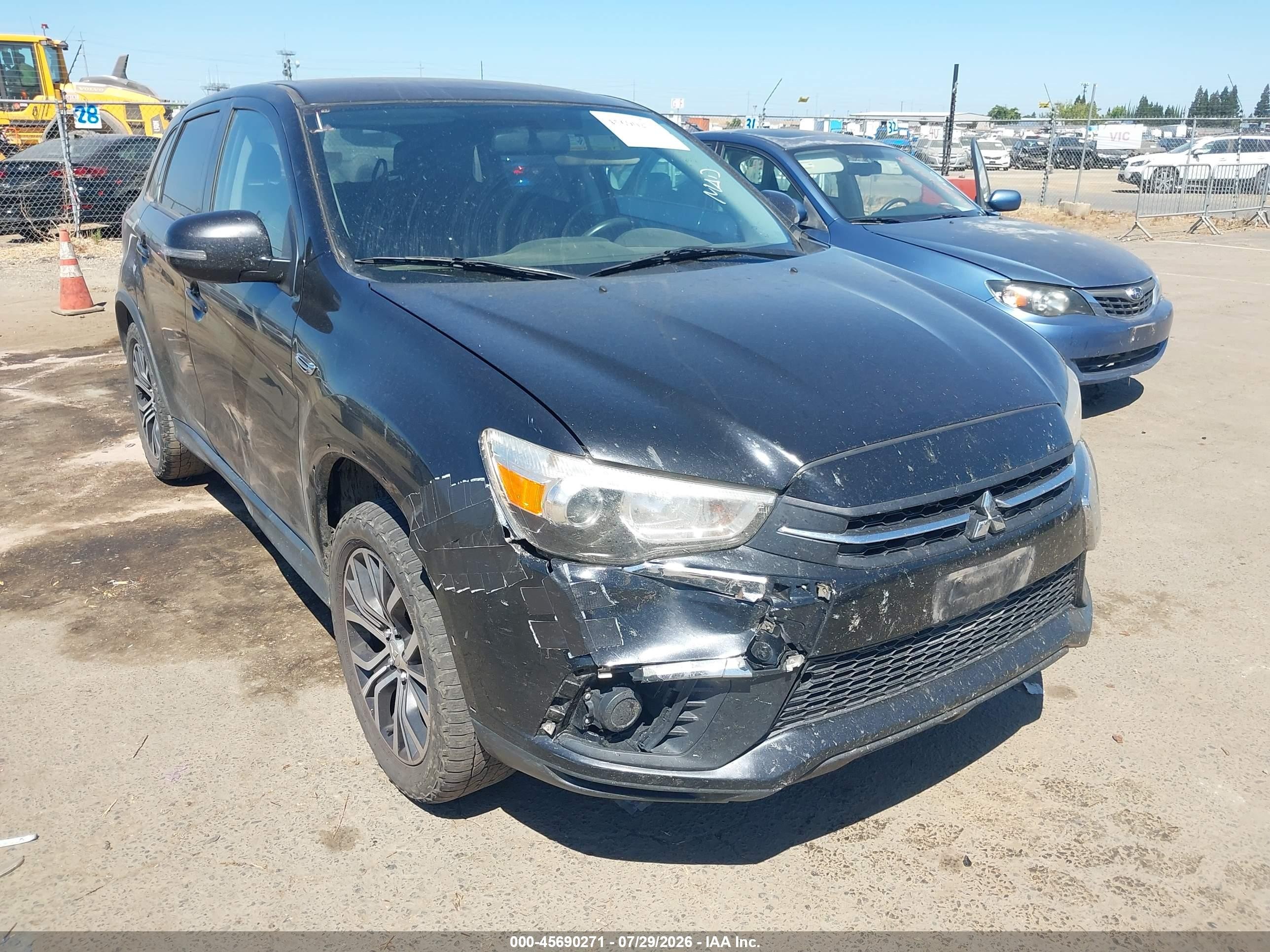 2019 Mitsubishi Outlander ES, VIN JA4AP3AU1KU007533 — Normal wear