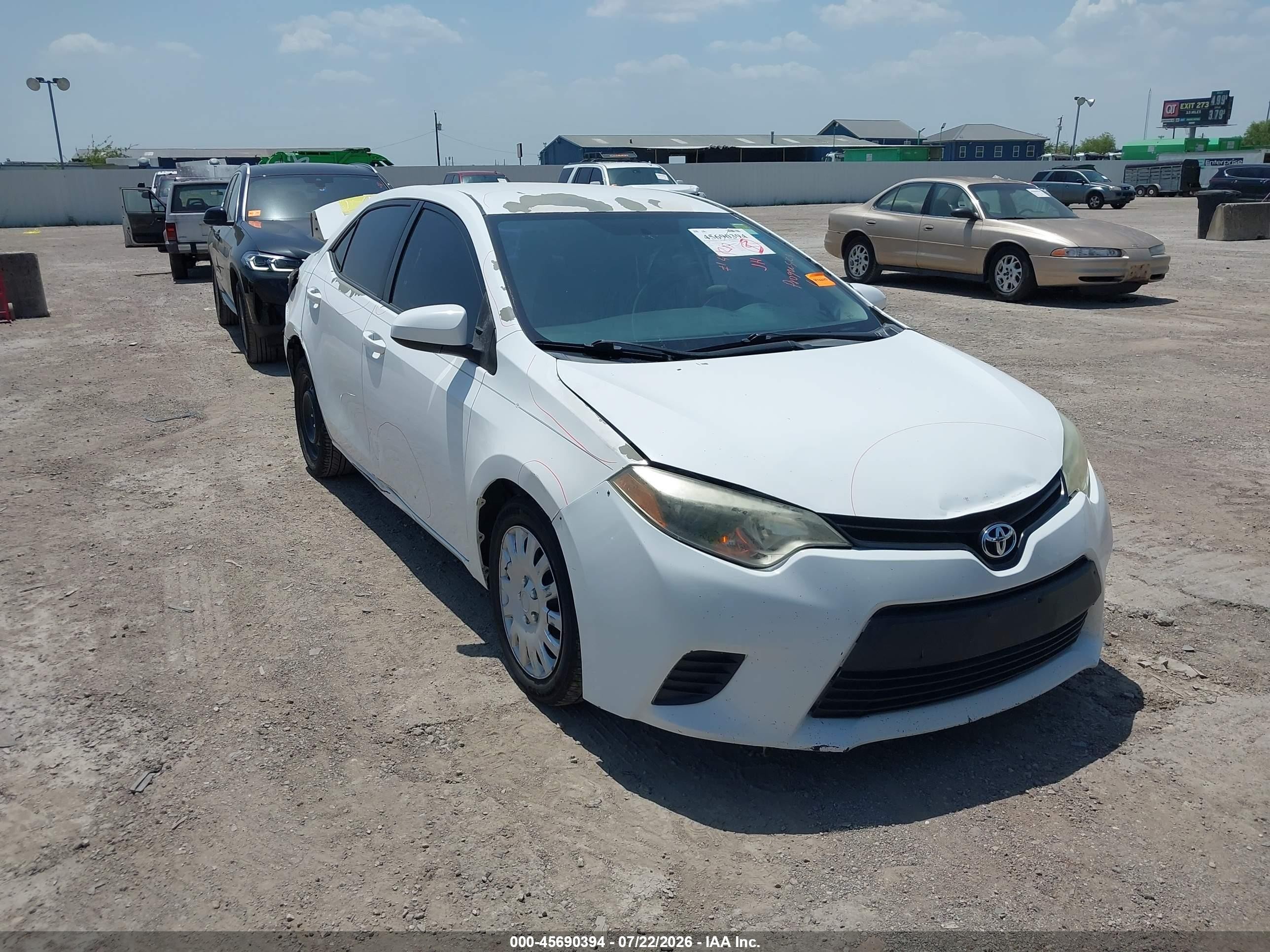2014 Toyota Corolla S Plus, VIN 5YFBURHE4EP160221 — Rear end
