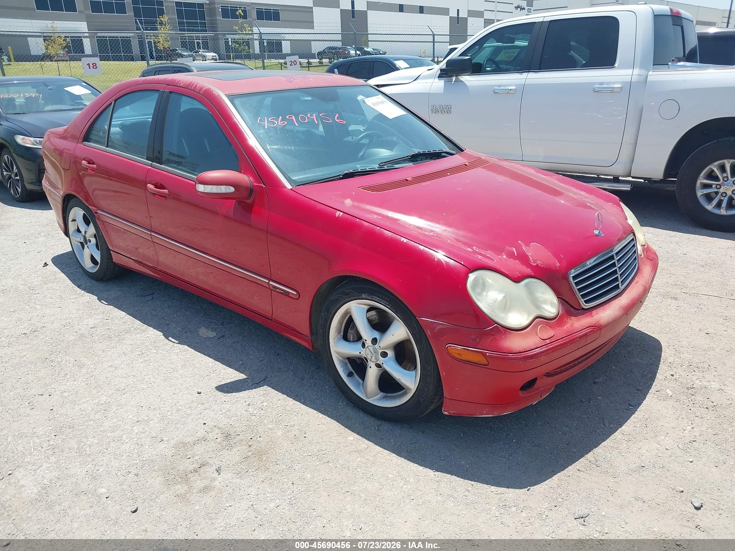2004 Mercedes-Benz C 230 Kompressor, VIN WDBRF40J14F541808 — Side