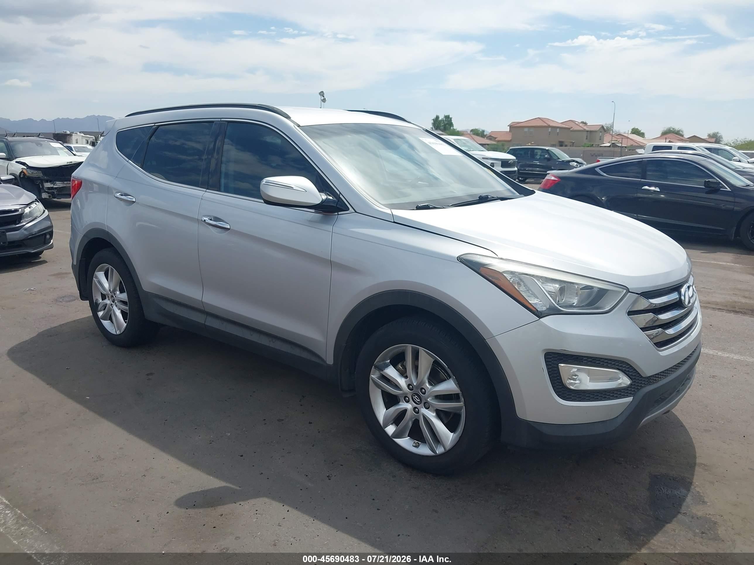 2013 Hyundai Santa Fe Sport, VIN 5XYZU3LA4DG103777 — Side