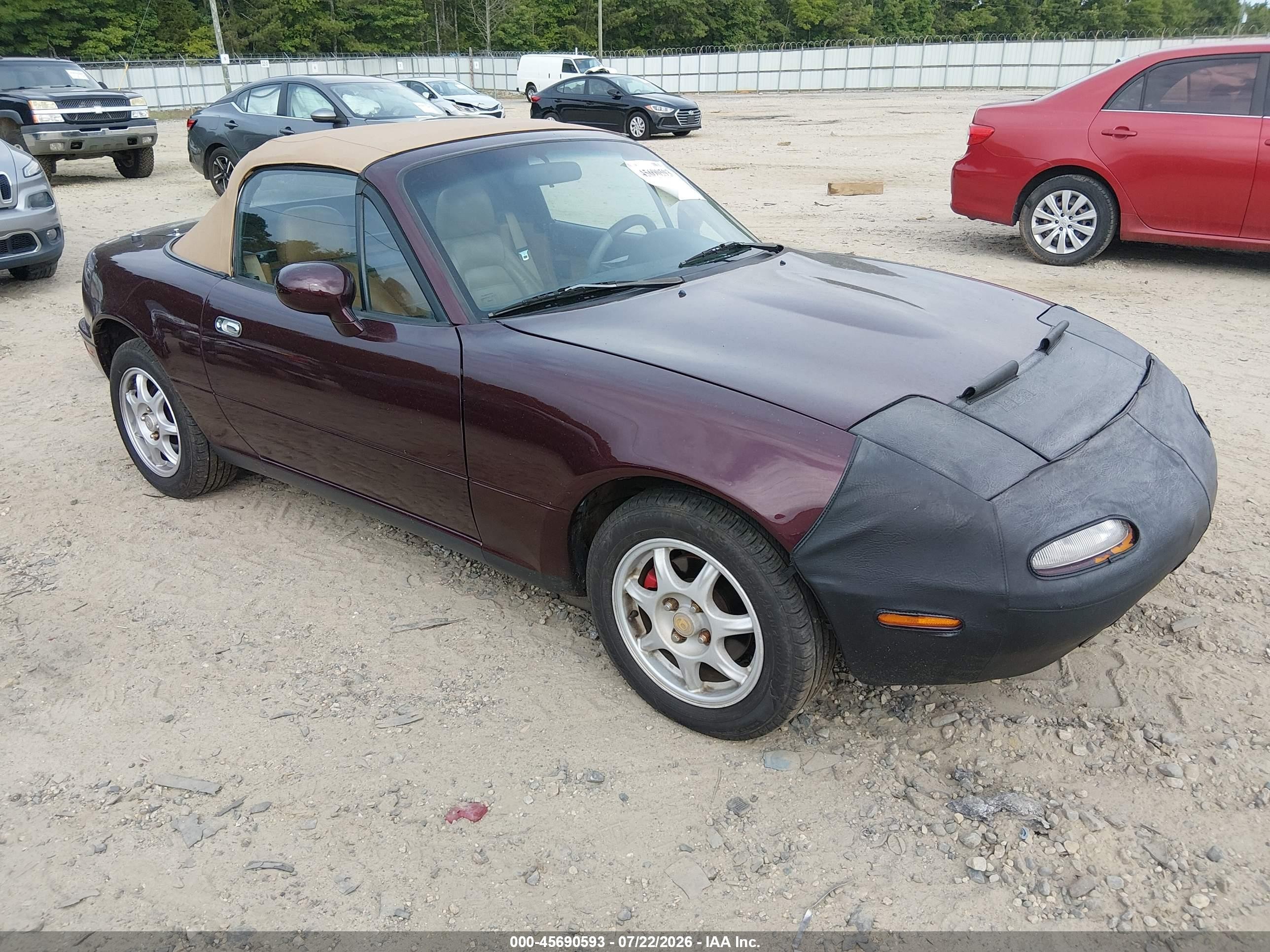 1995 Mazda MX-5 Miata, VIN JM1NA3535S0609286 — Normal wear