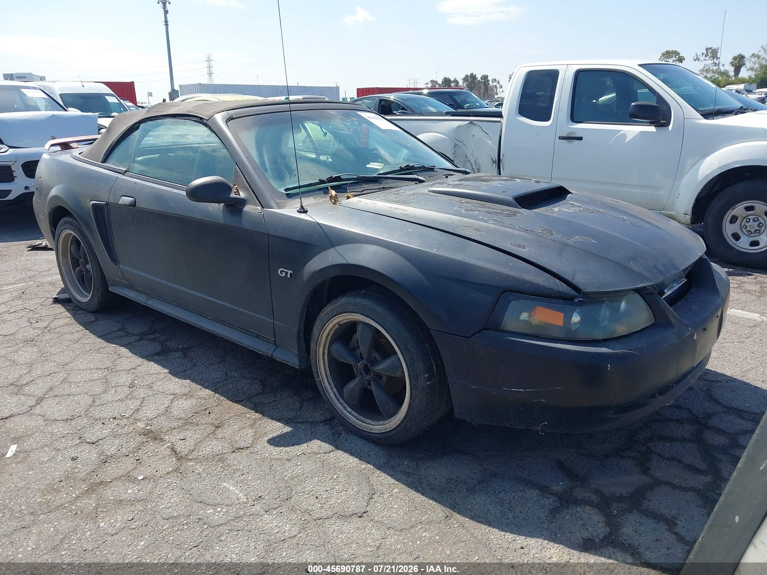 2001 Ford Mustang GT Deluxe, VIN 1FAFP45X11F263718 — Normal wear