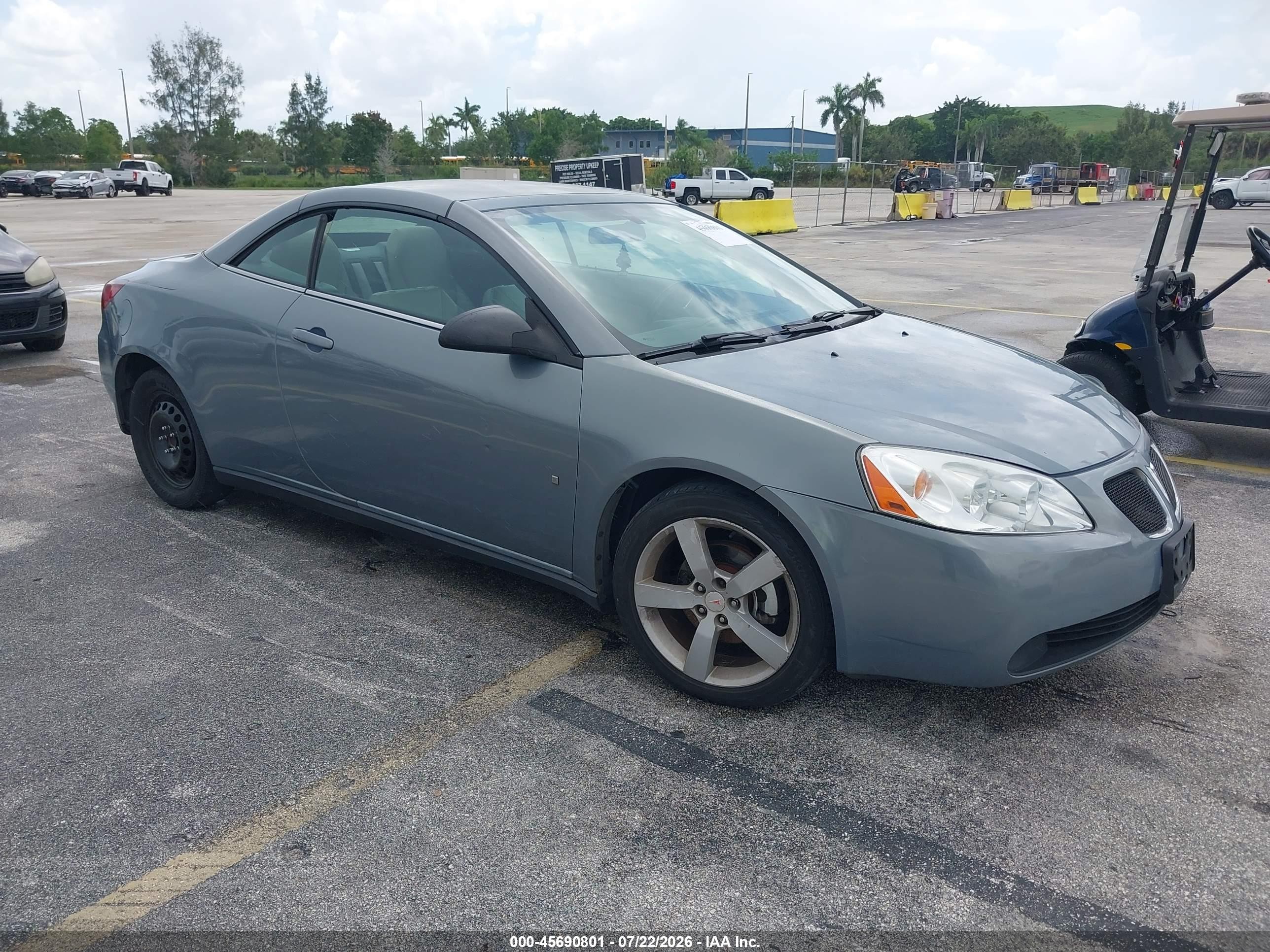 2007 Pontiac G6 GT, VIN 1G2ZH36N274183333 — Normal wear