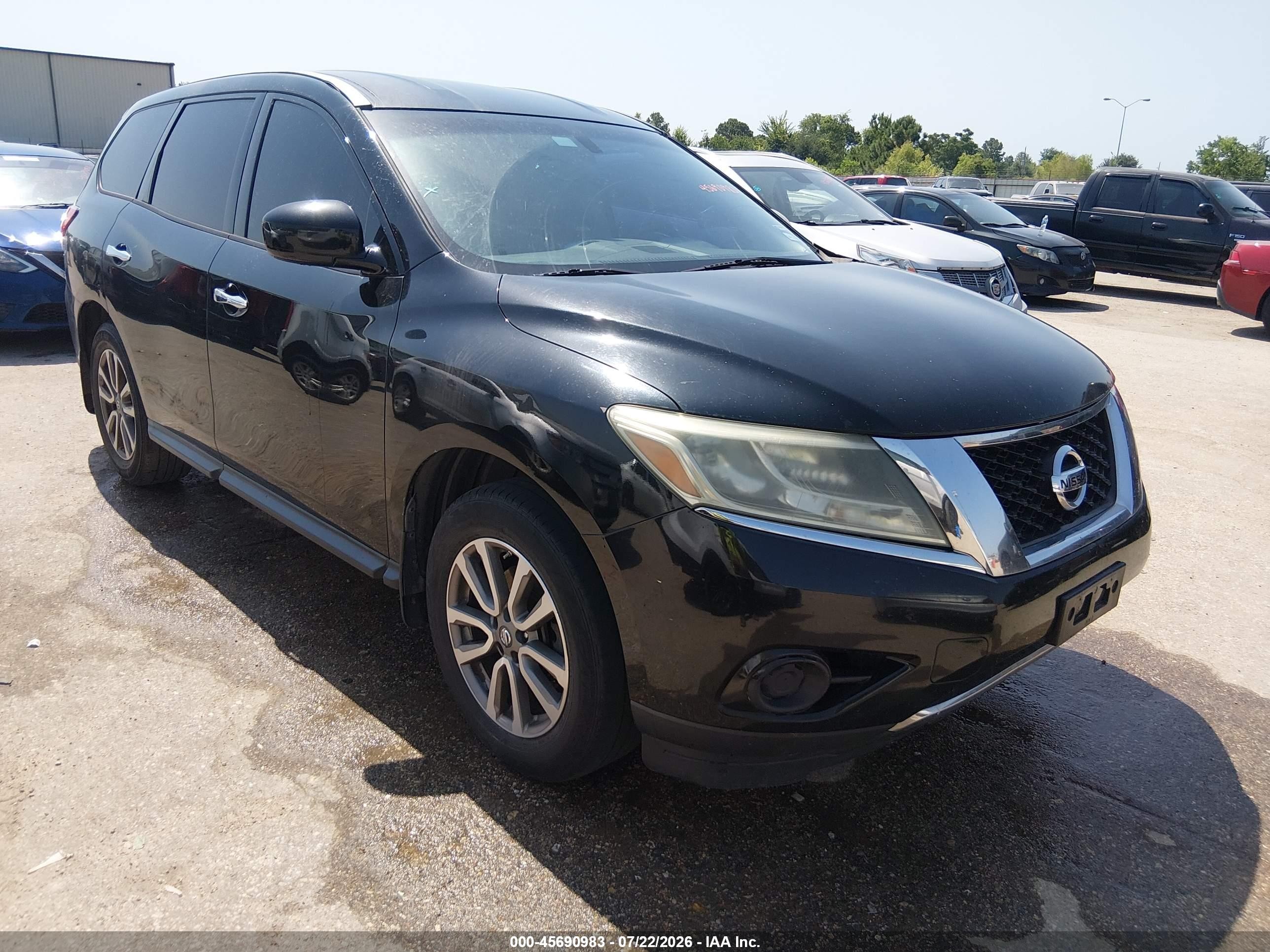 2014 Nissan Pathfinder Platinum, VIN 5N1AR2MN0EC704163 — Normal wear