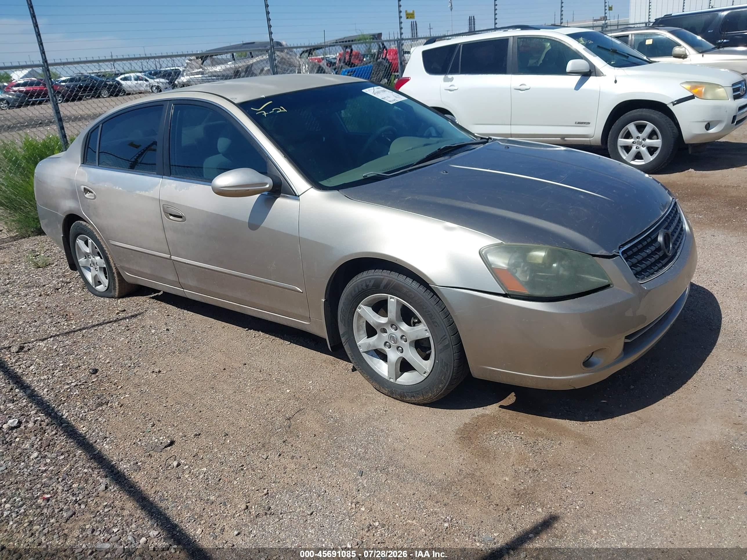 2005 Nissan Altima 2.5, VIN 1N4AL11D35N468999 — Normal wear