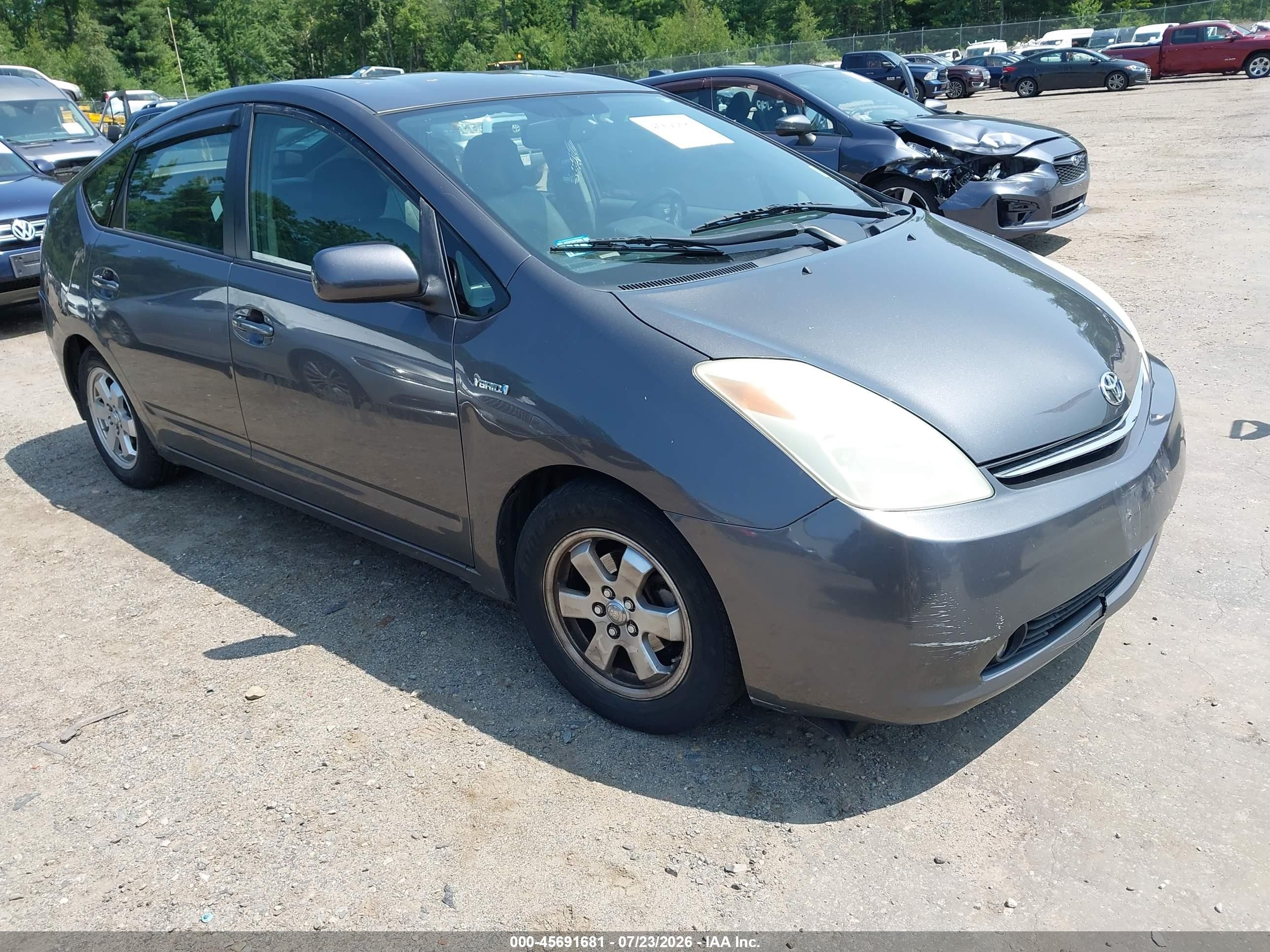 2008 Toyota Prius, VIN JTDKB20U583339624 — Rear end