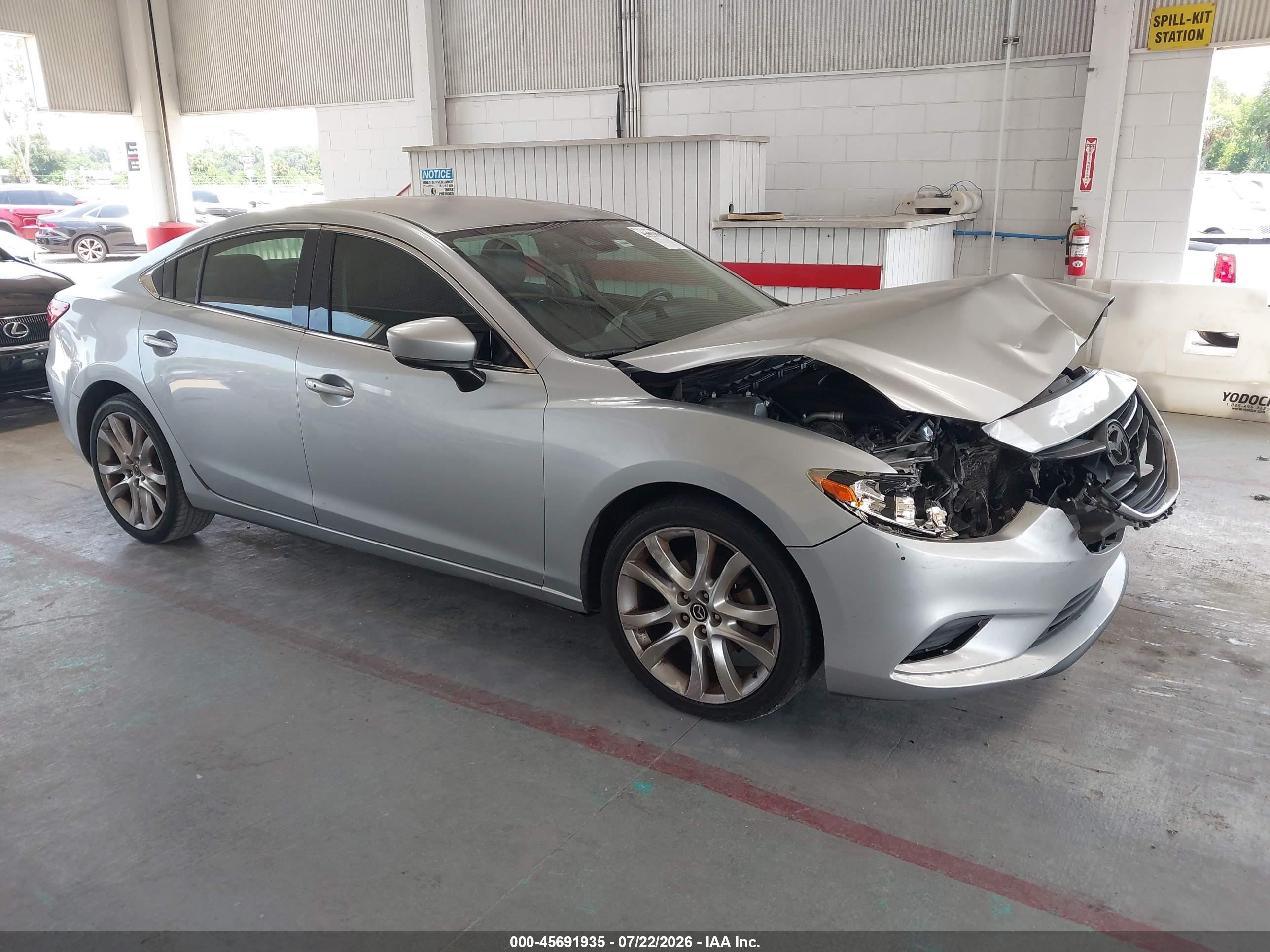 2017 Mazda 6 Touring, VIN JM1GL1V51H1133517 — Перед