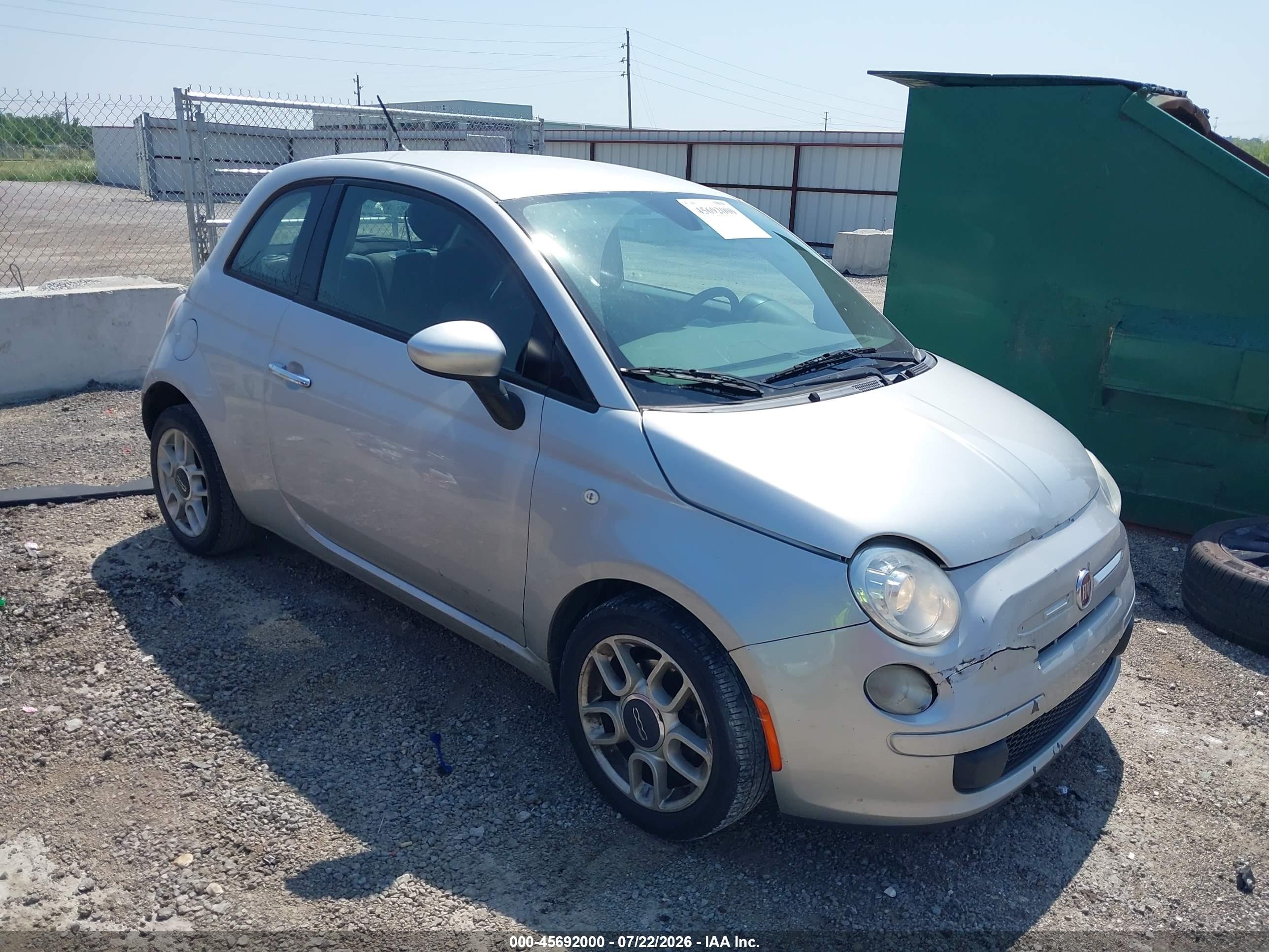 2013 FIAT 500 Pop, VIN 3C3CFFAR1DT754081 — Normal wear