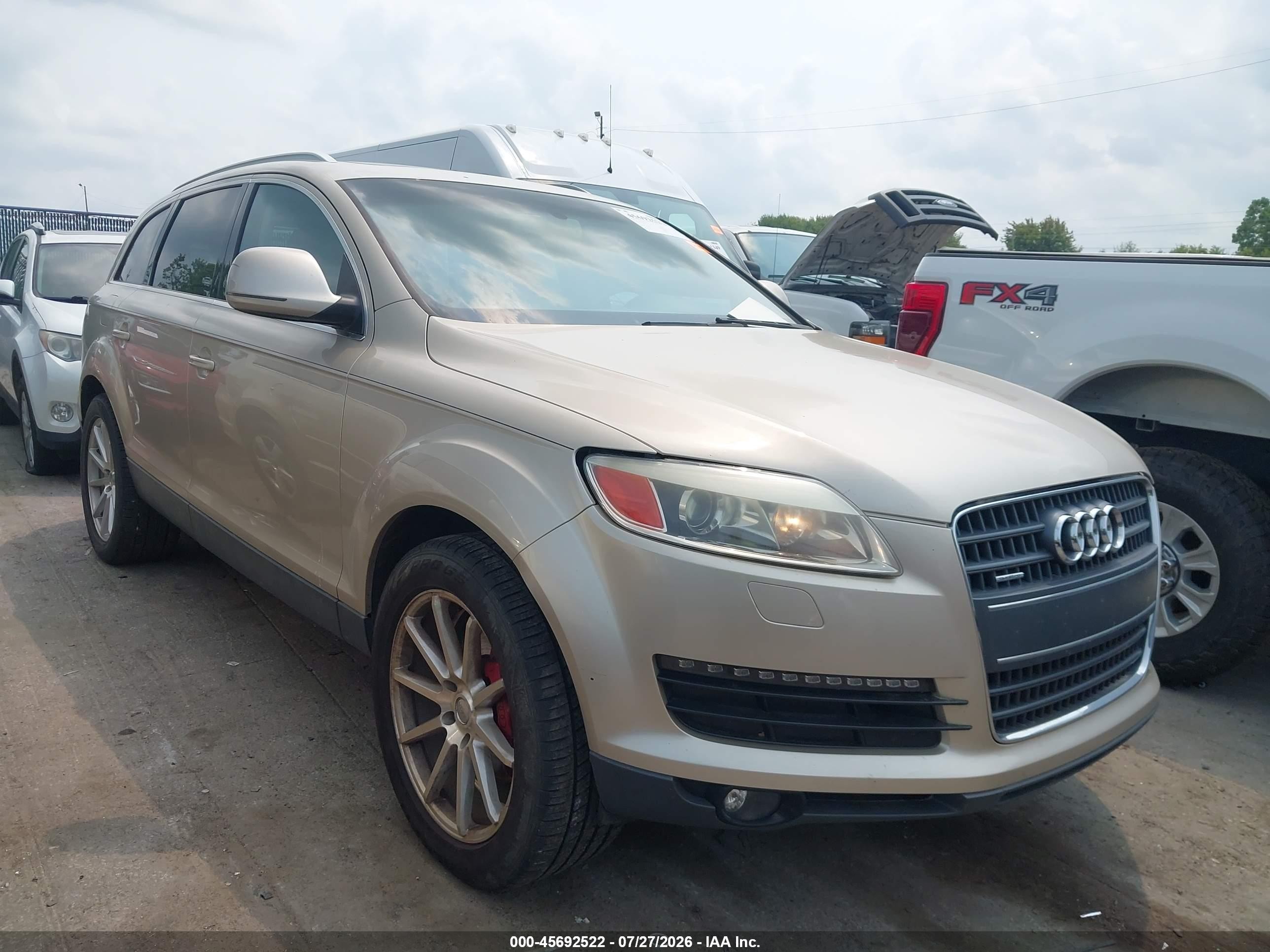 2007 Audi Q7 Premium, VIN WA1BY74L87D083981 — Normal wear