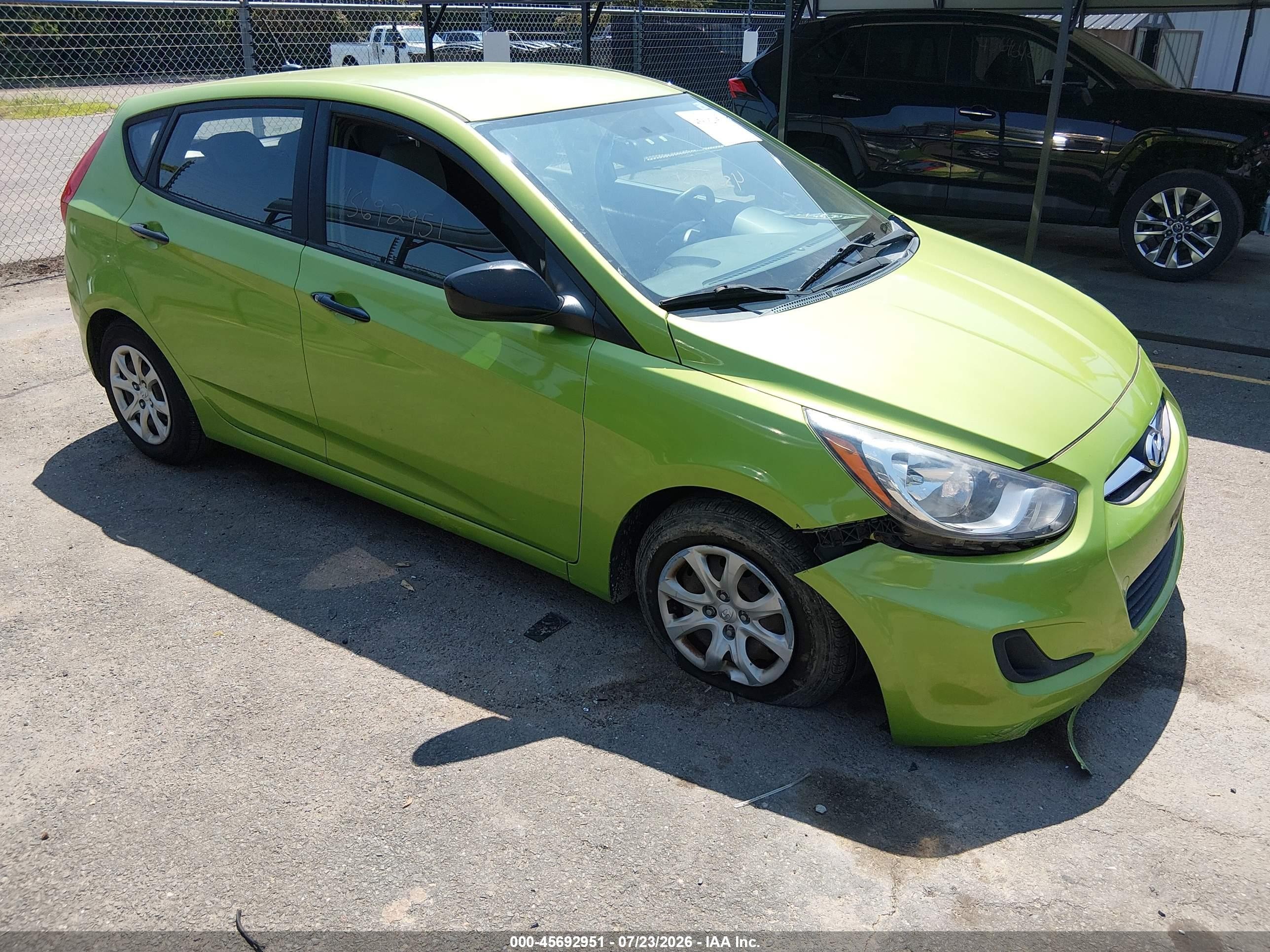2012 Hyundai Accent GS, VIN KMHCT5AE0CU052989 — Rear end