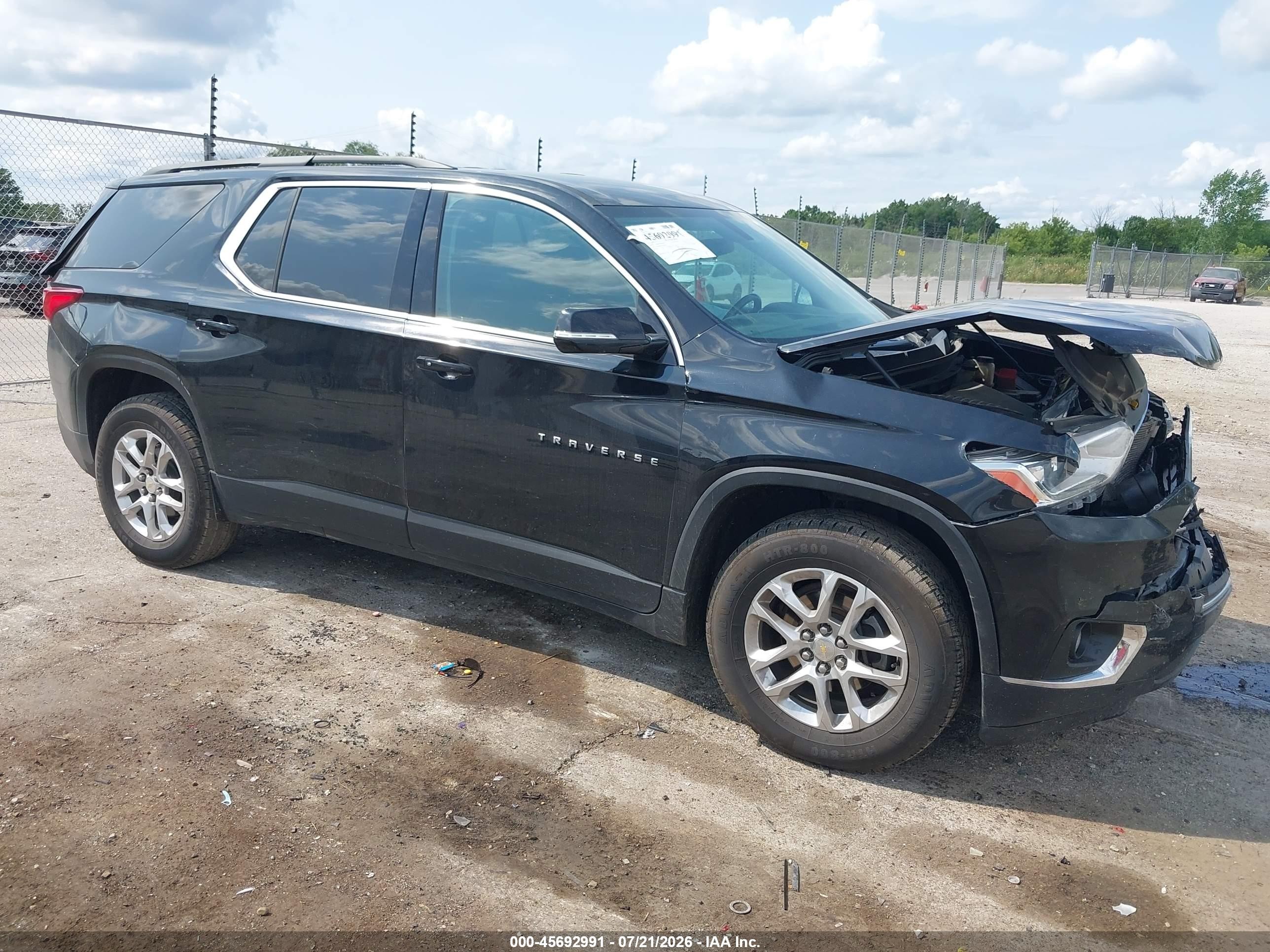 2019 Chevrolet Traverse LT Cloth, VIN 1GNERGKW7KJ106116 — All over