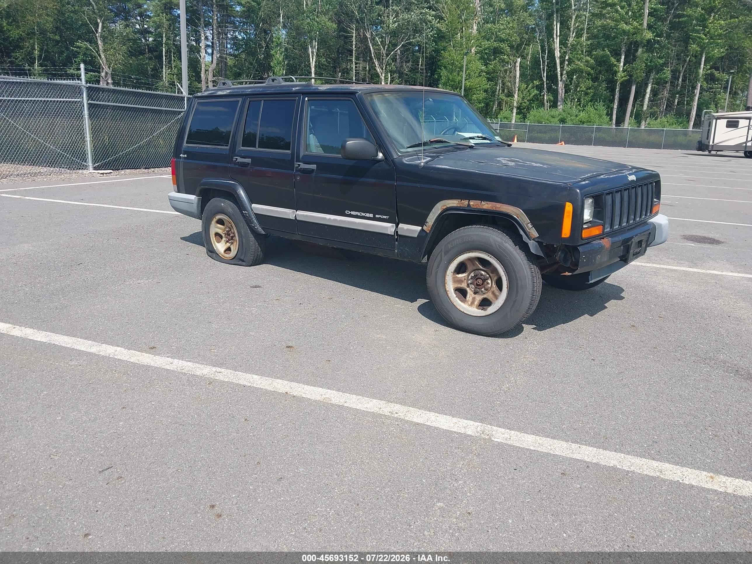 2001 Jeep Cherokee Sport, VIN 1J4FF48S01L624509 — Normal wear