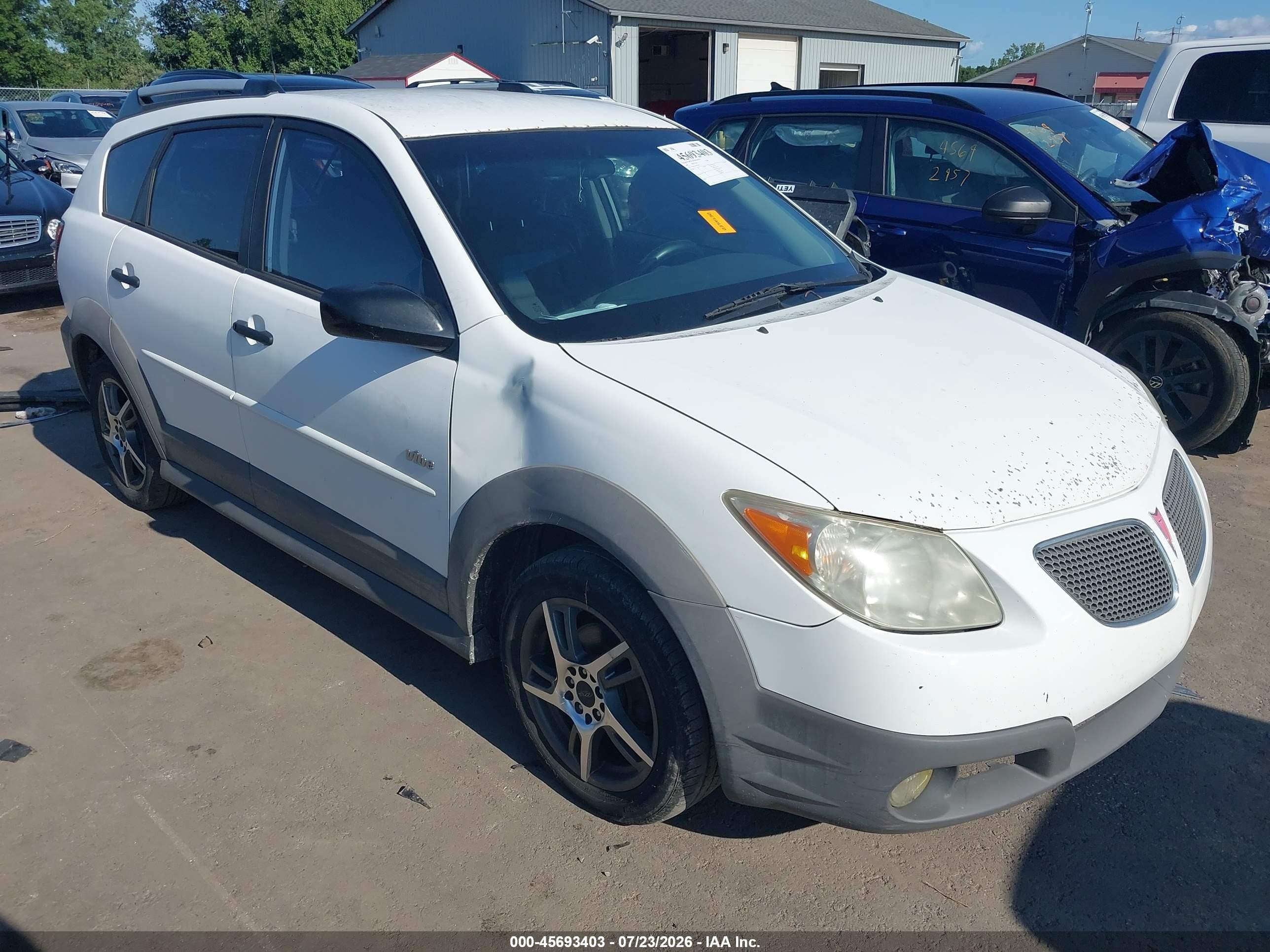 2007 Pontiac Vibe, VIN 5Y2SL67867Z429616 — Зад