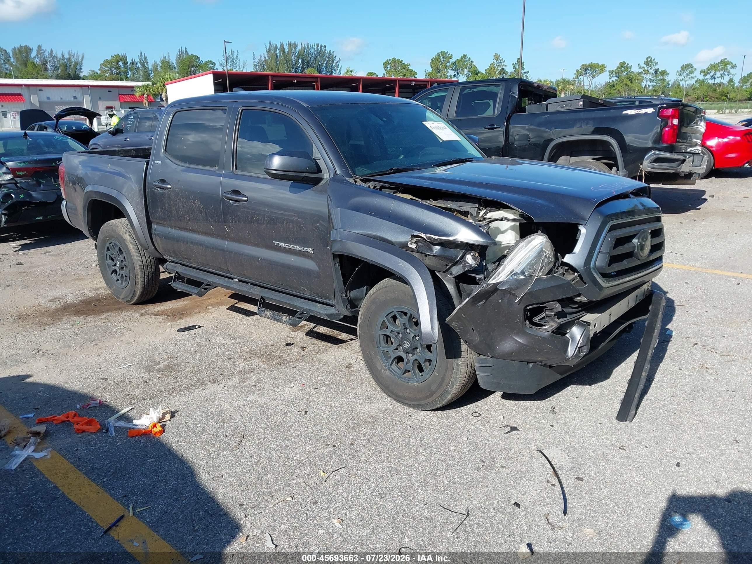 2021 Toyota Tacoma SR5, VIN 3TMAZ5CN0MM148800 — Front end