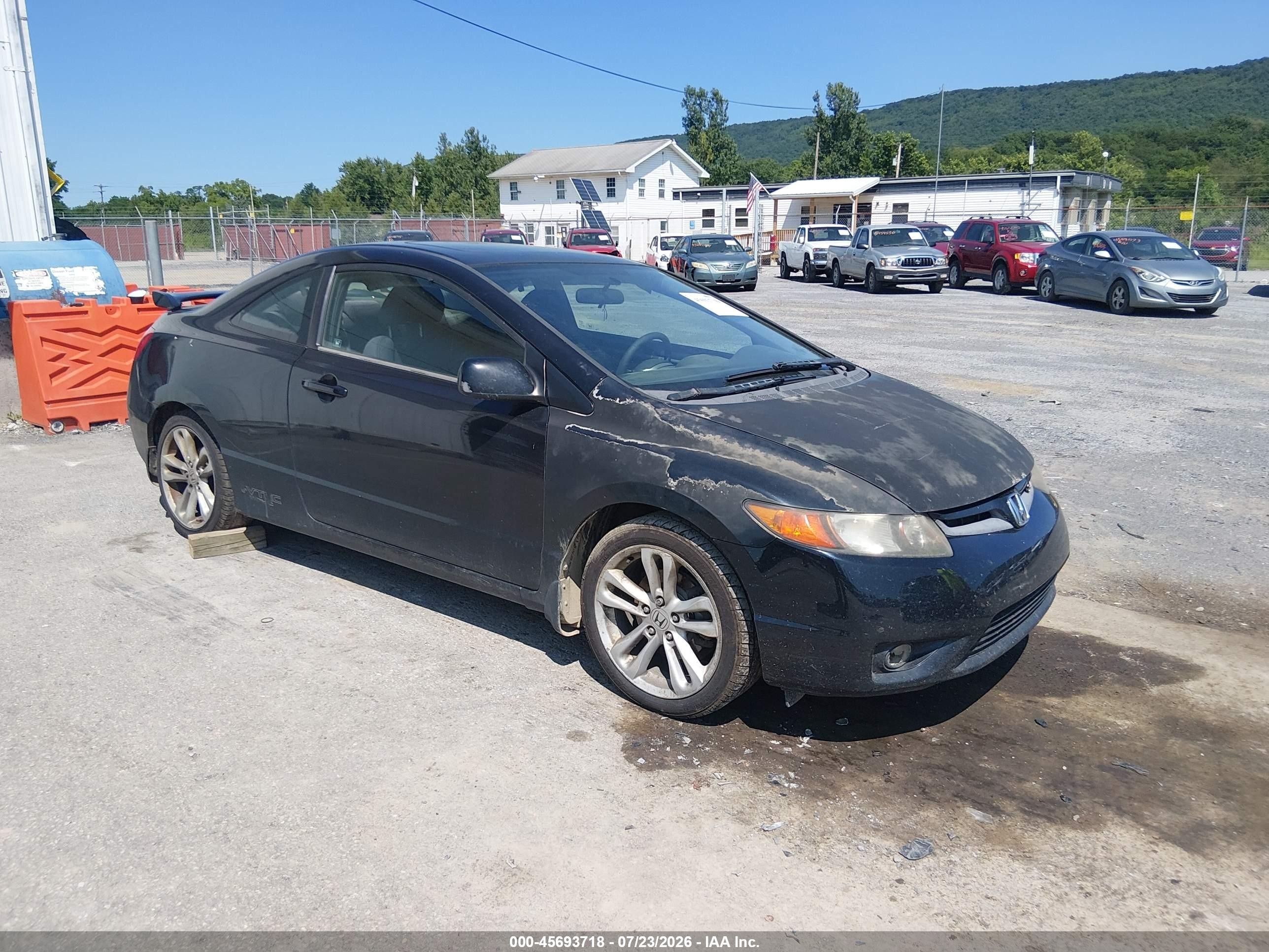 2006 Honda Civic Si, VIN 2HGFG21566H705225 — Front end