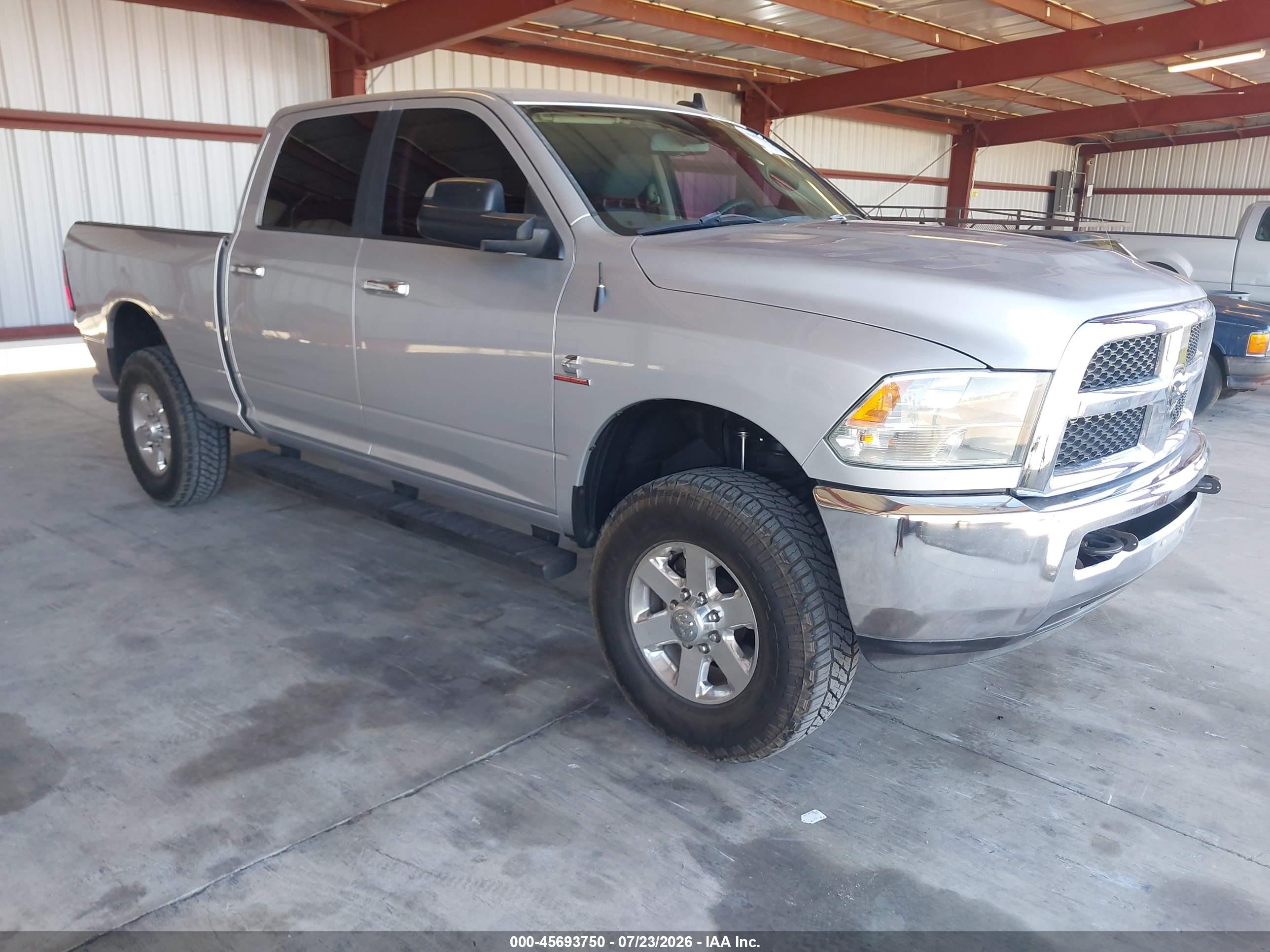 2014 Ram 2500 SLT, VIN 3C6UR5DL8EG312487 — Rear end