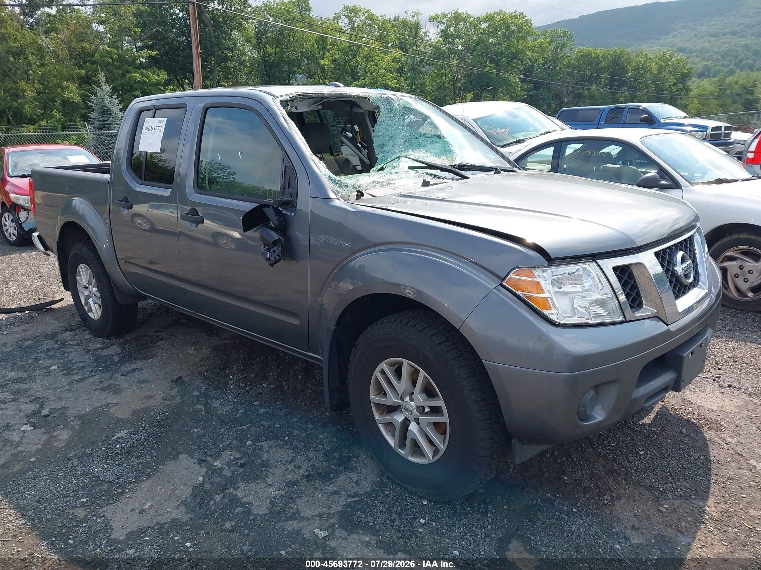 2018 Nissan Frontier SV, VIN 1N6AD0EV8JN707863 — Front end
