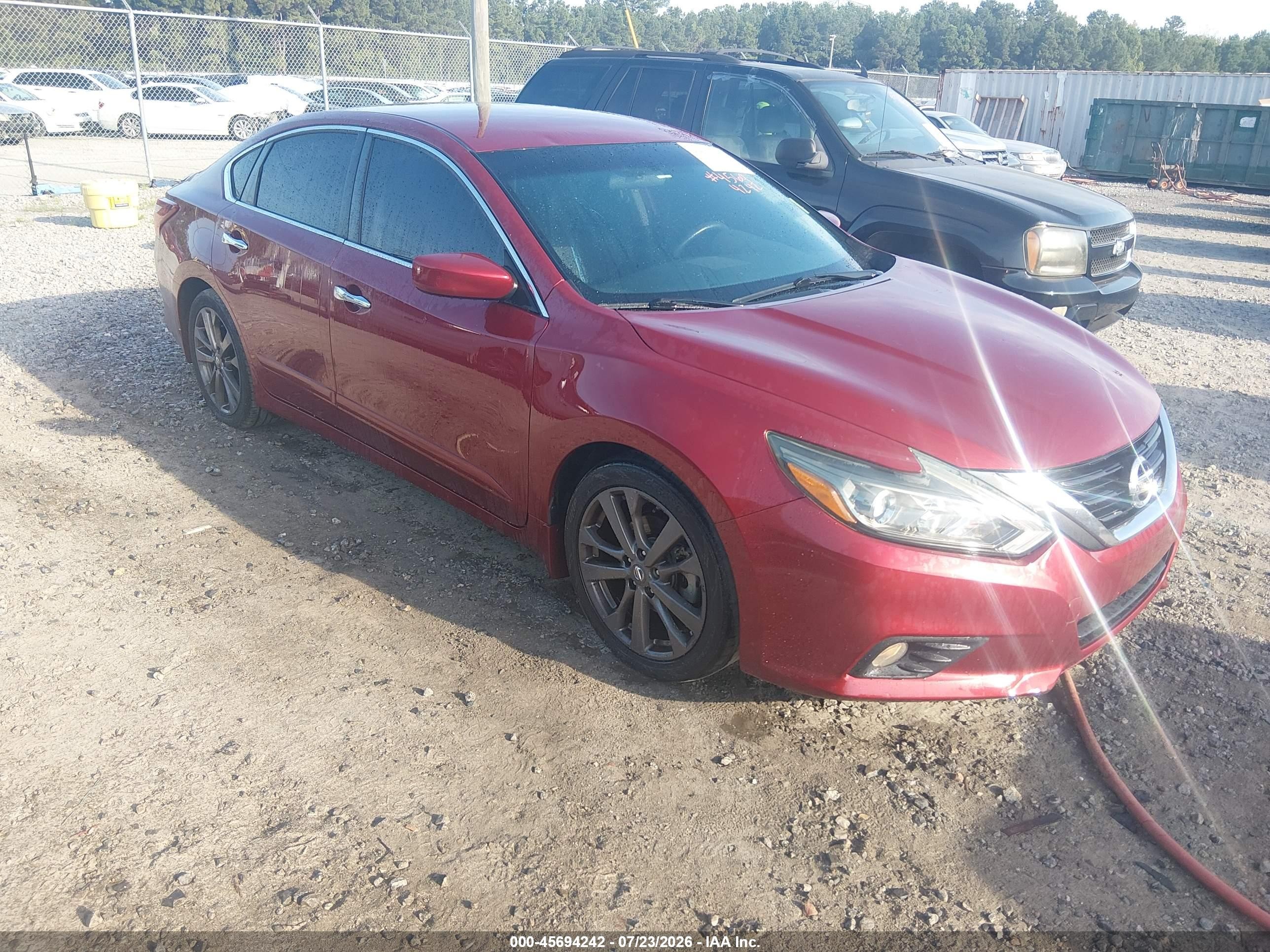 2018 Nissan Altima S, VIN 1N4AL3AP0JC209902 — Normal wear