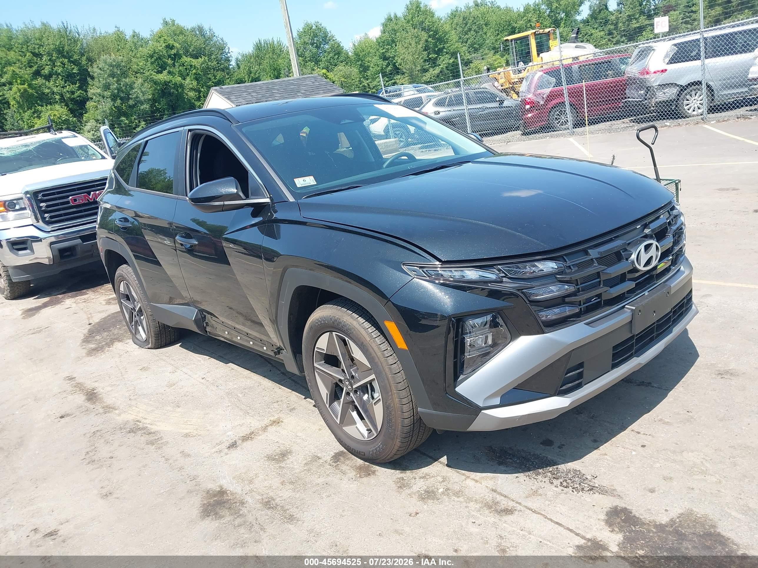2026 Hyundai Tucson SEL, VIN 5NMJBCDE7TH742812 — Бок