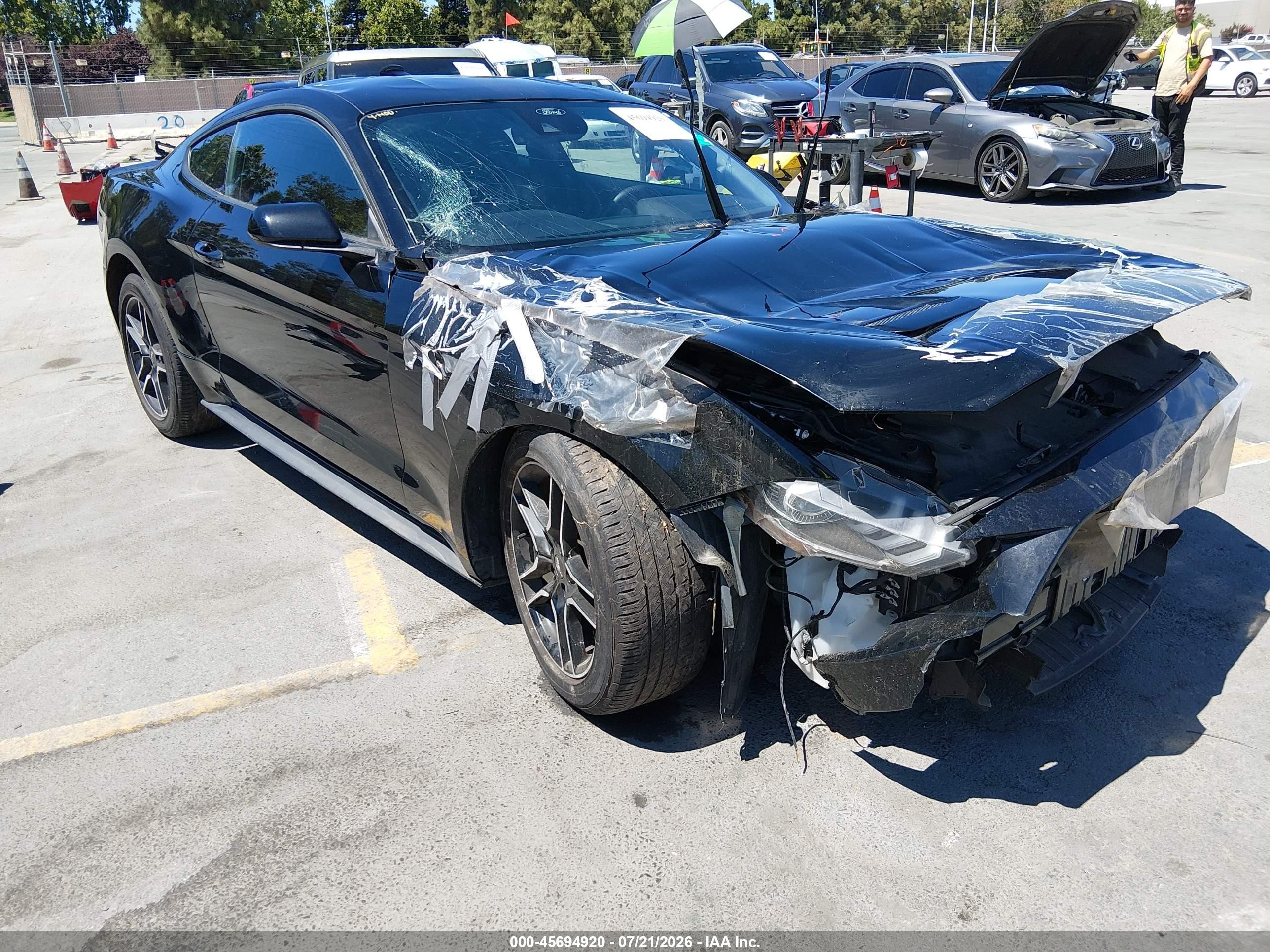 2022 Ford Mustang EcoBoost Premium, VIN 1FA6P8THXN5132592 — Normal wear