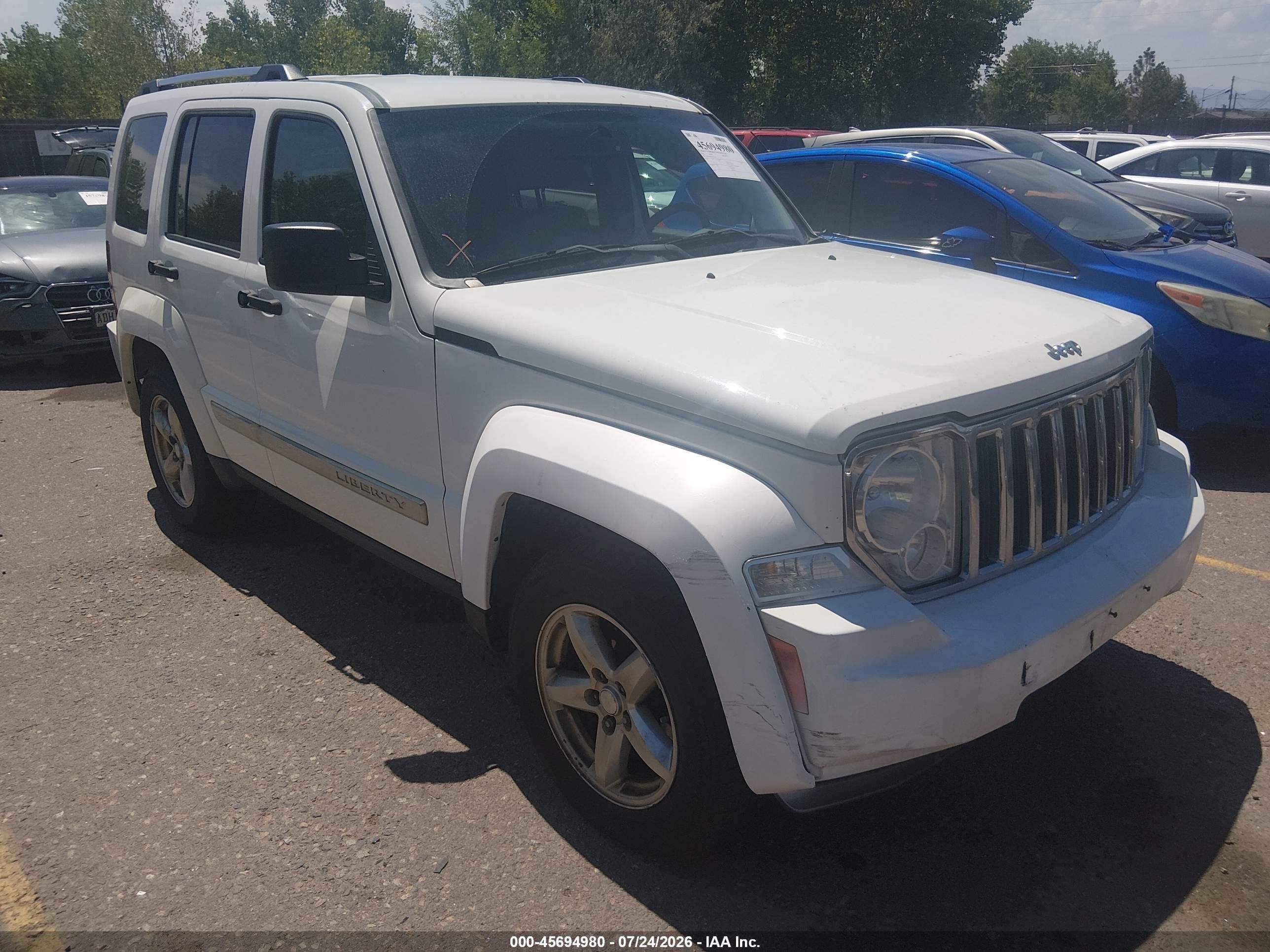 2010 Jeep Liberty Limited, VIN 1J4PN5GK2AW133565 — Normal wear