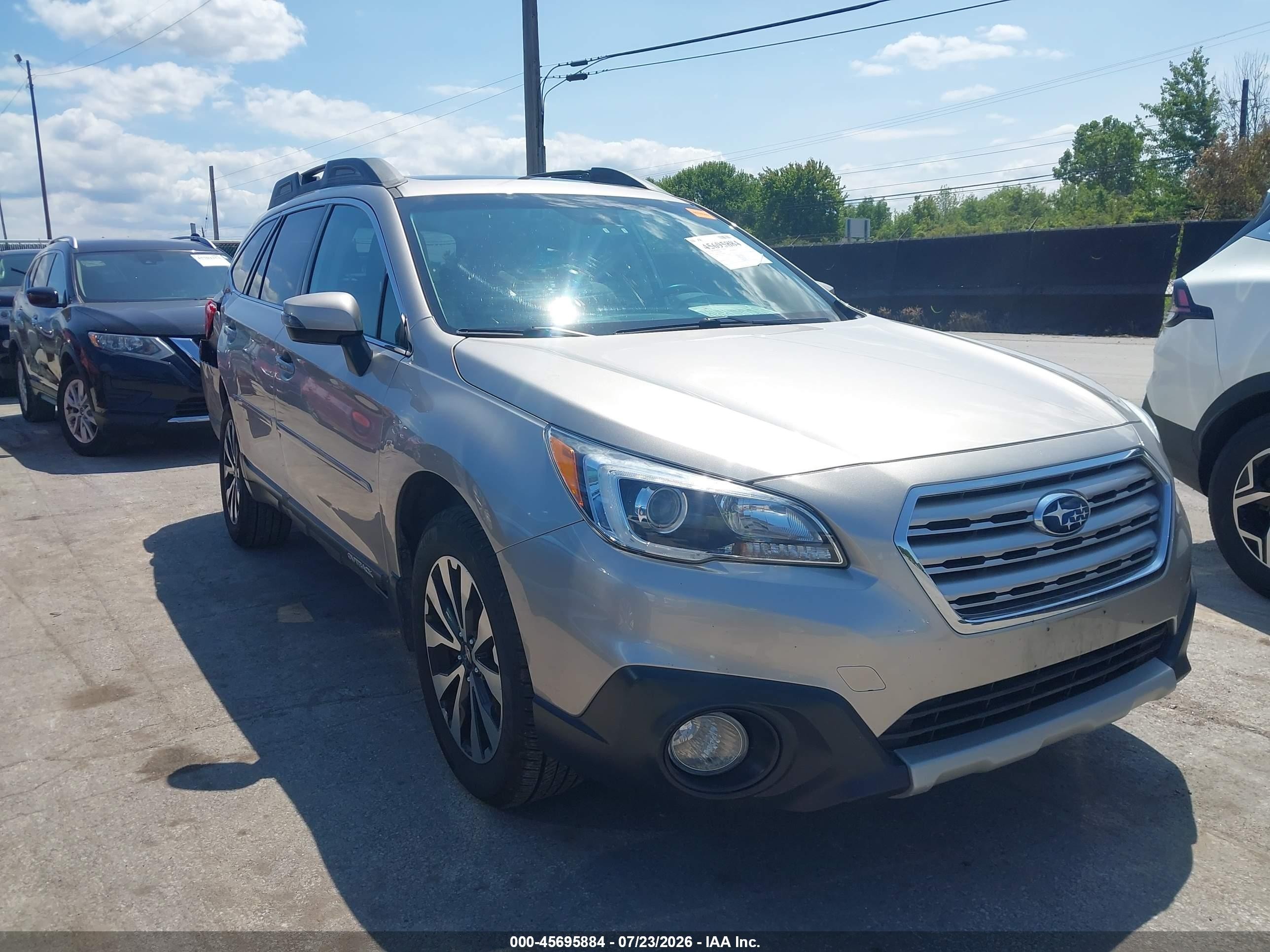 2016 Subaru Outback Limited, VIN 4S4BSENCXG3334804 — Rear end