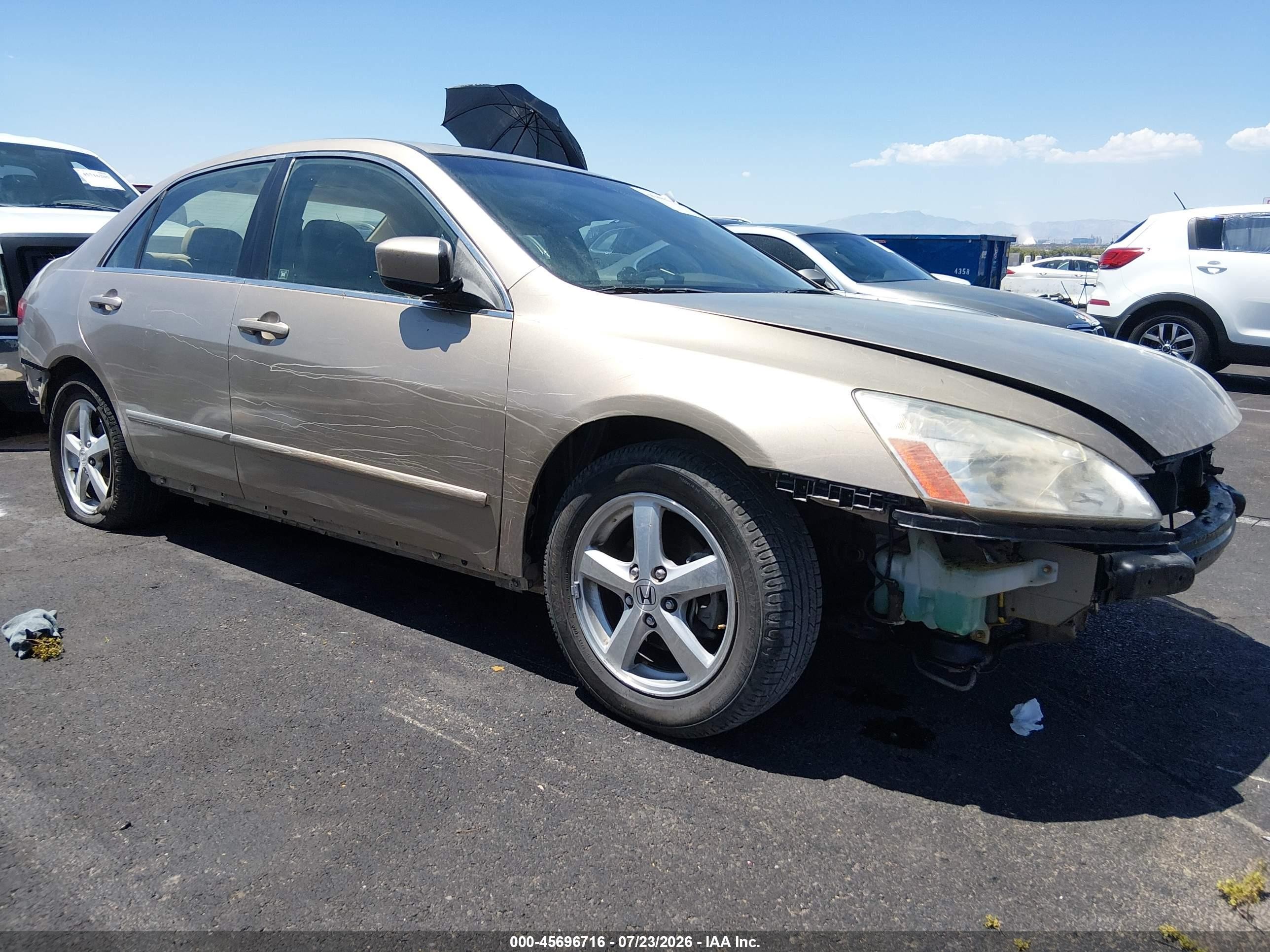 2005 Honda Accord EX-L, VIN JHMCM56895C004466 — Side