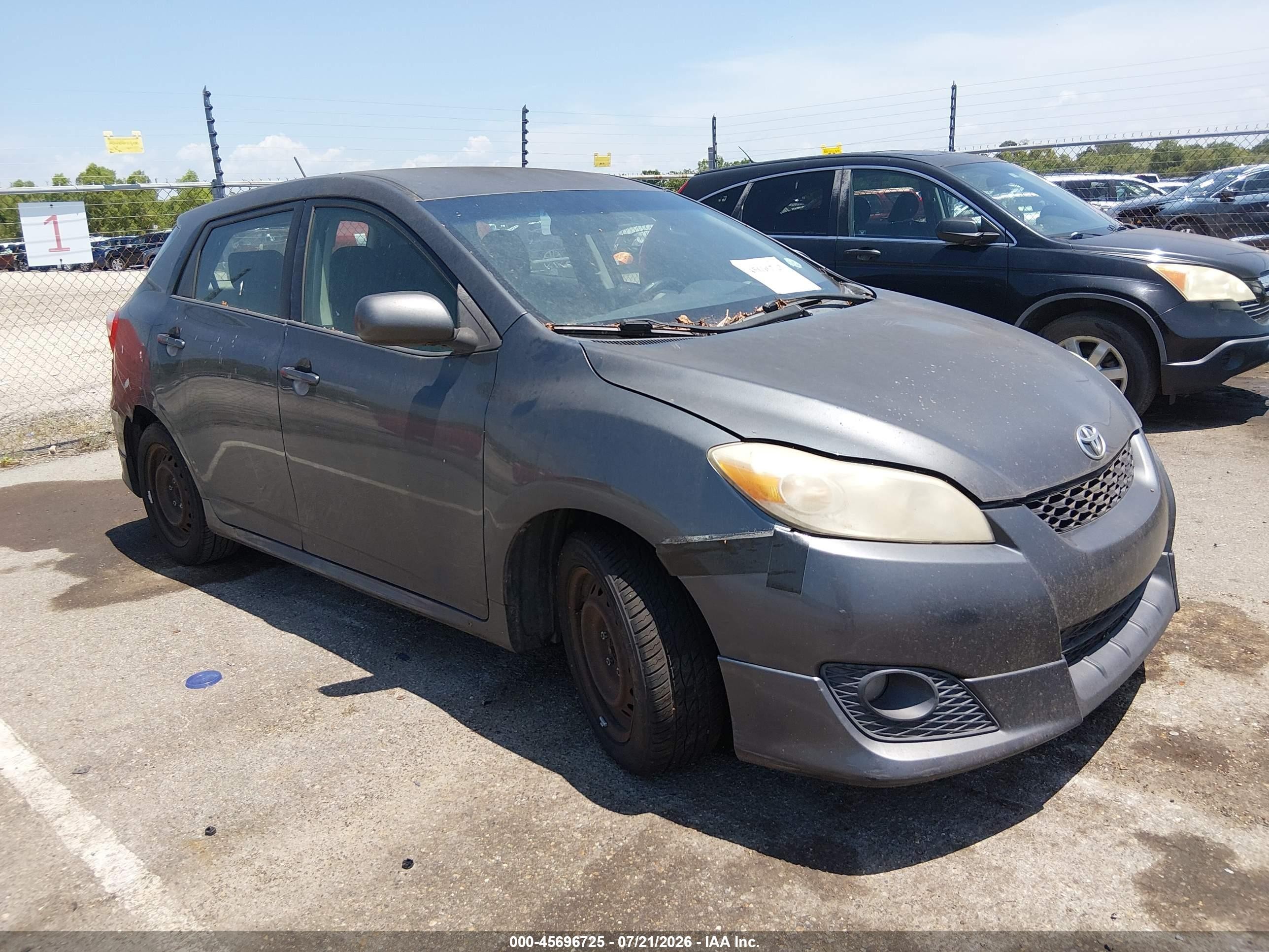 2009 Toyota Matrix S, VIN 2T1KE40E09C015680 — Normal wear