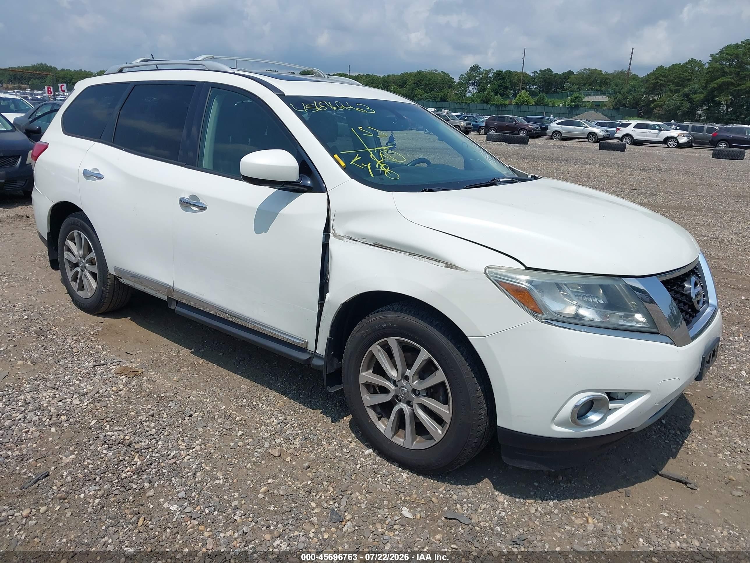 2015 Nissan Pathfinder SV, VIN 5N1AR2MM9FC616317 — По всему кузову