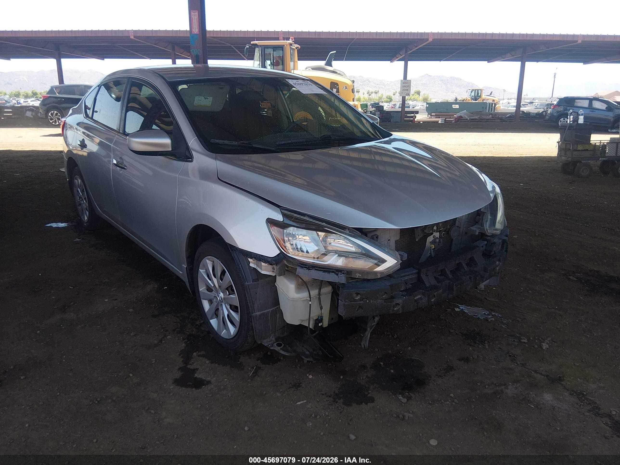 2017 Nissan Sentra SR, VIN 3N1AB7AP8HY226049 — Front end
