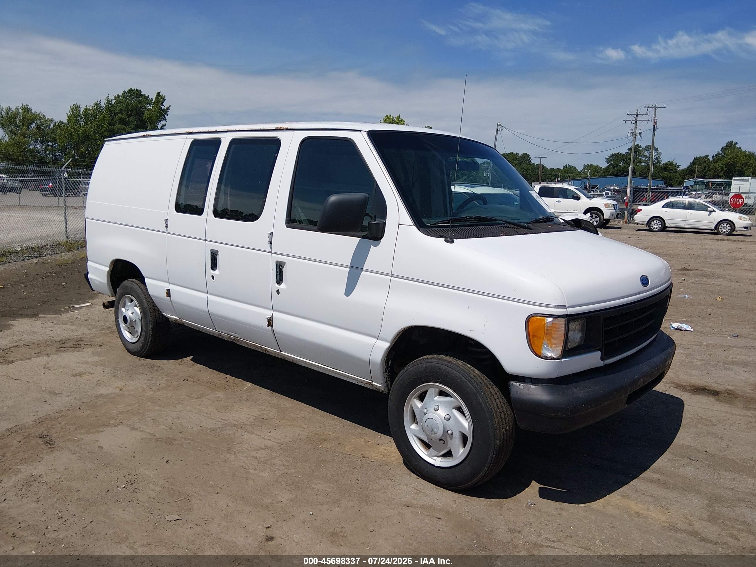 1995 Ford Econoline Cargo, VIN 1FTHE24H5SHA35086 — Normal wear
