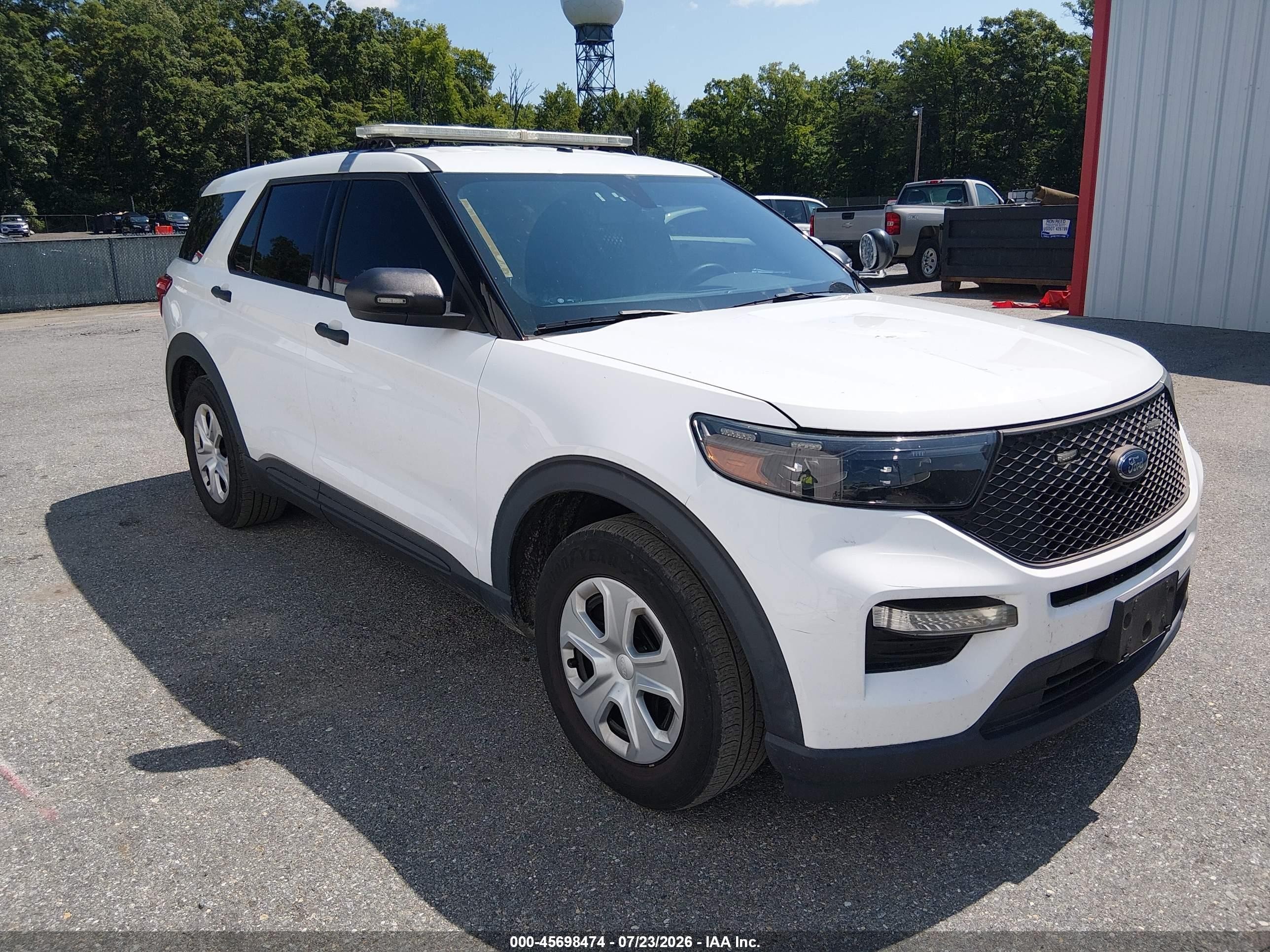 2020 Ford Police Interceptor Utility, VIN 1FM5K8AB8LGC70325 — Обычный износ
