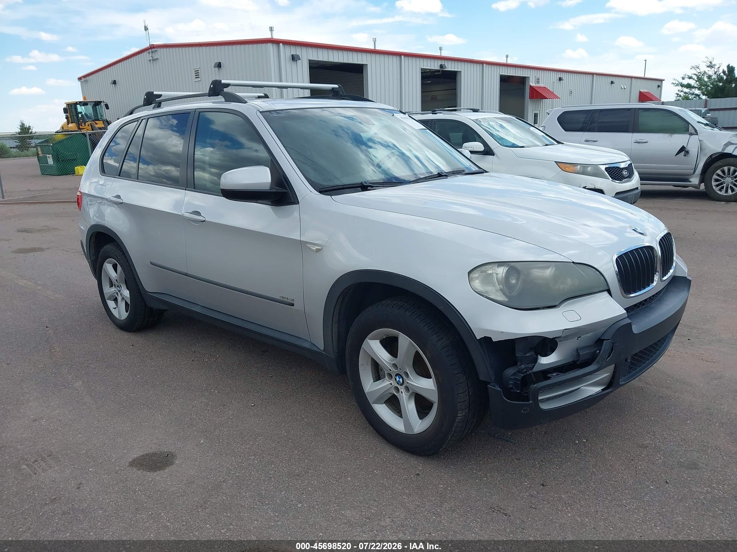 2008 BMW X5 3.0si, VIN 5UXFE43598L006804 — Перед