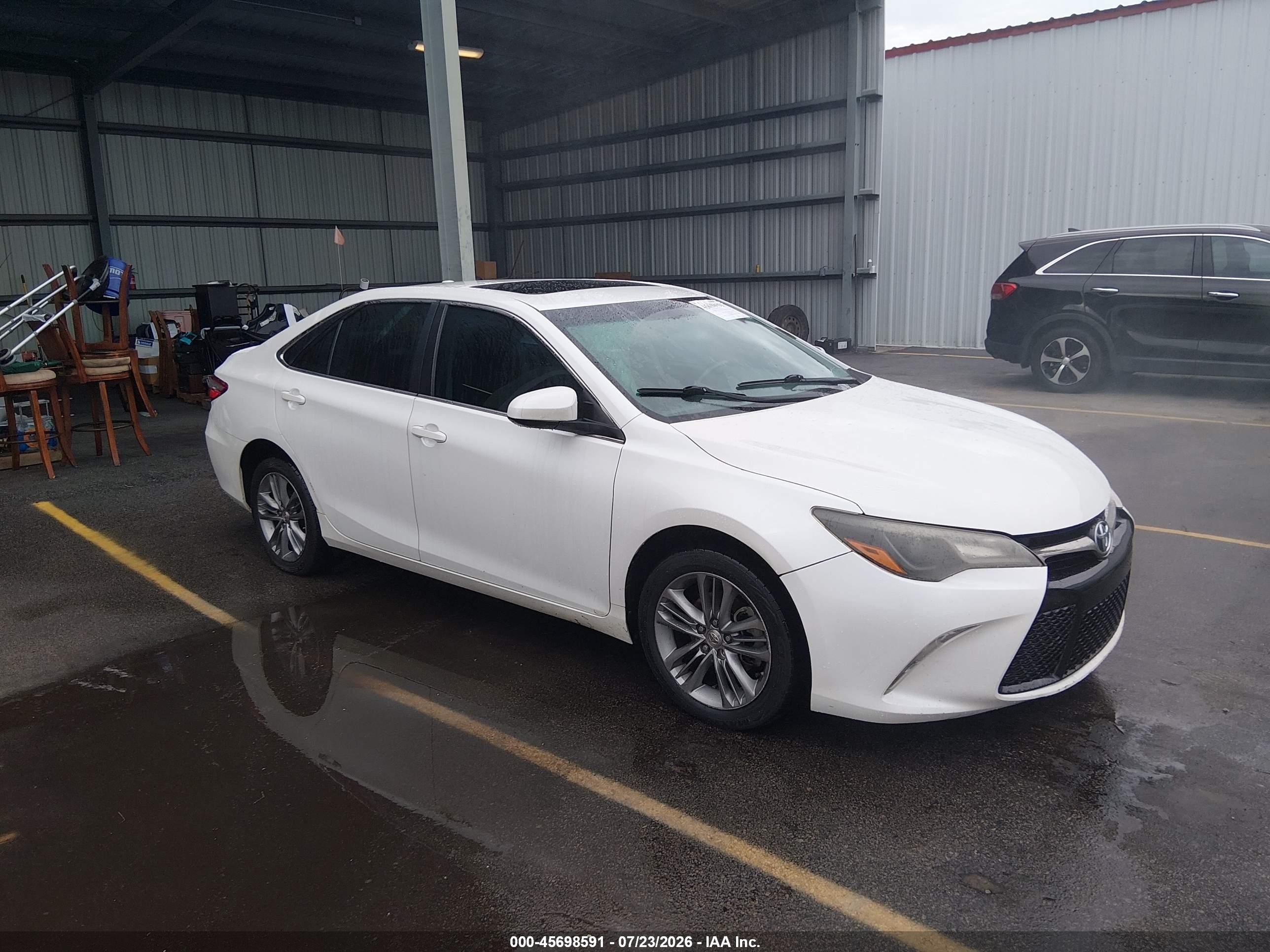 2016 Toyota Camry SE, VIN 4T1BF1FK8GU182471 — Обычный износ