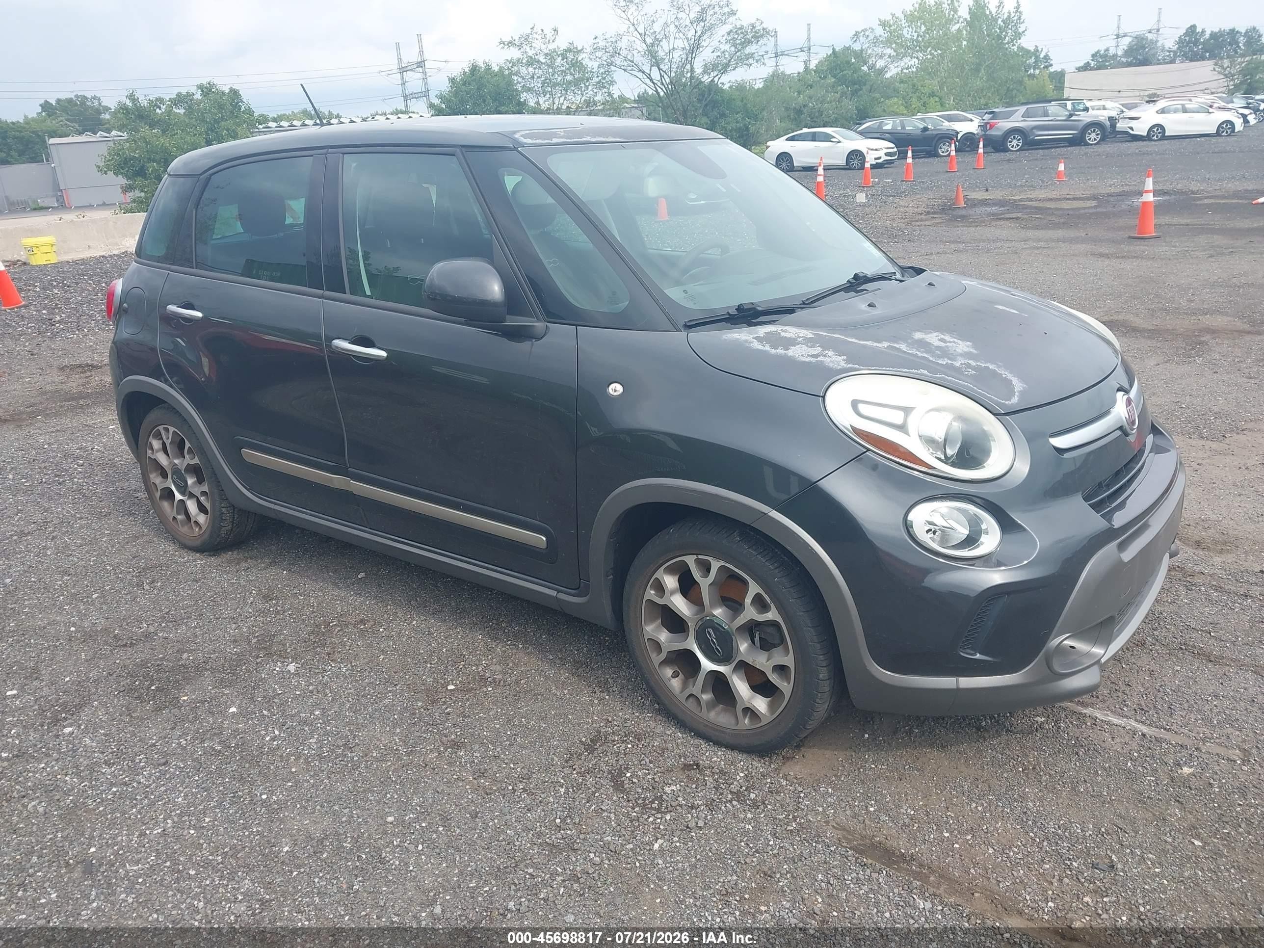 2014 FIAT 500L Trekking, VIN ZFBCFADH0EZ017808 — Normal wear