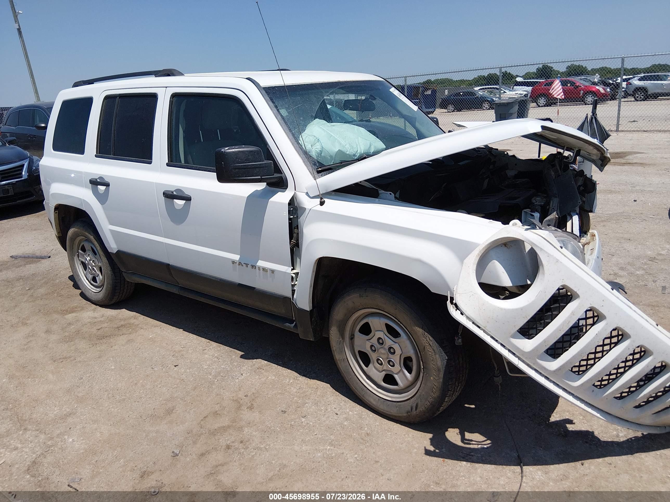 2012 Jeep Patriot Sport, VIN 1C4NJPBB9CD538882 — Front end