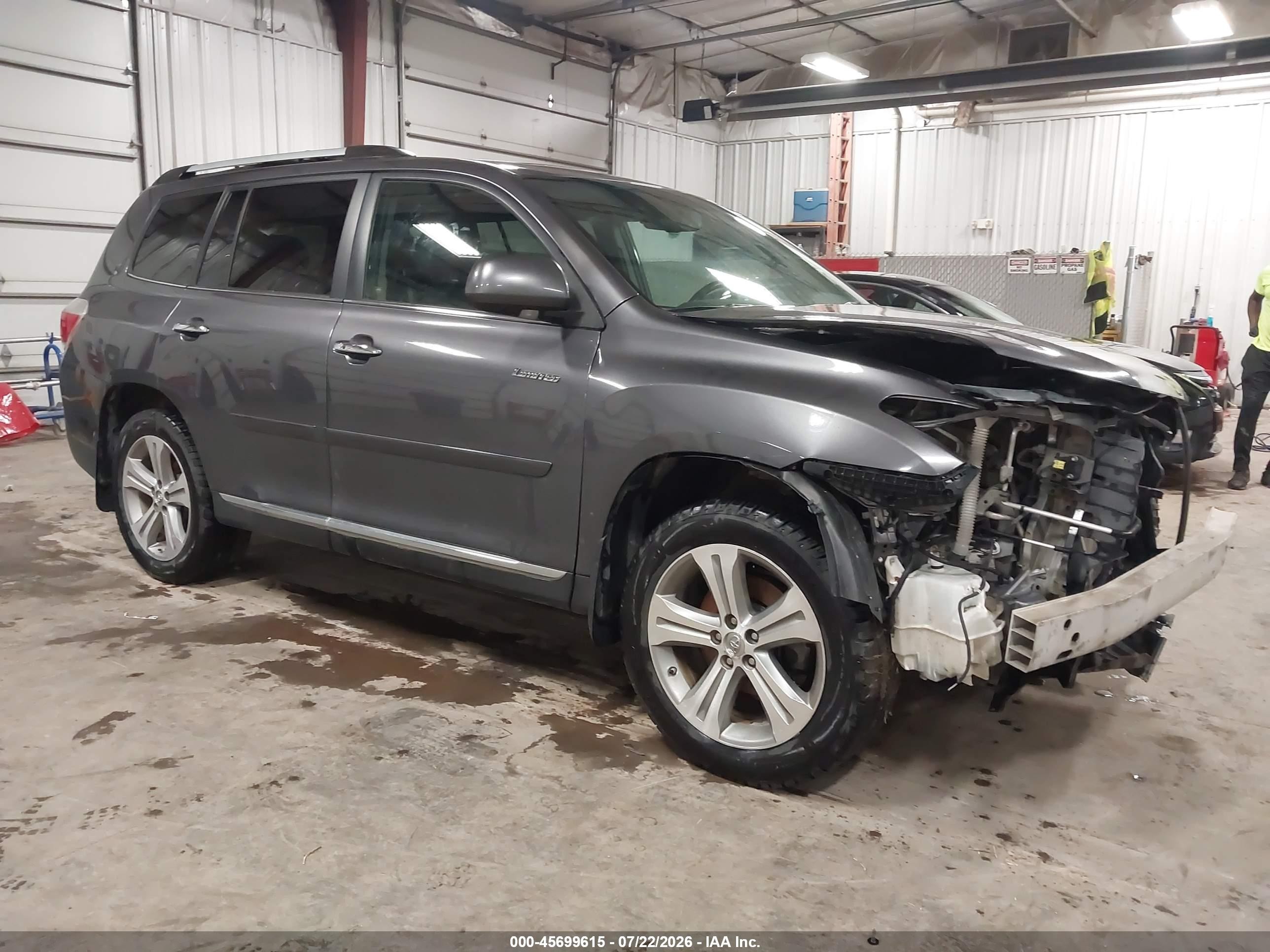 2011 Toyota Highlander Limited, VIN 5TDDK3EH4BS044384 — Перед