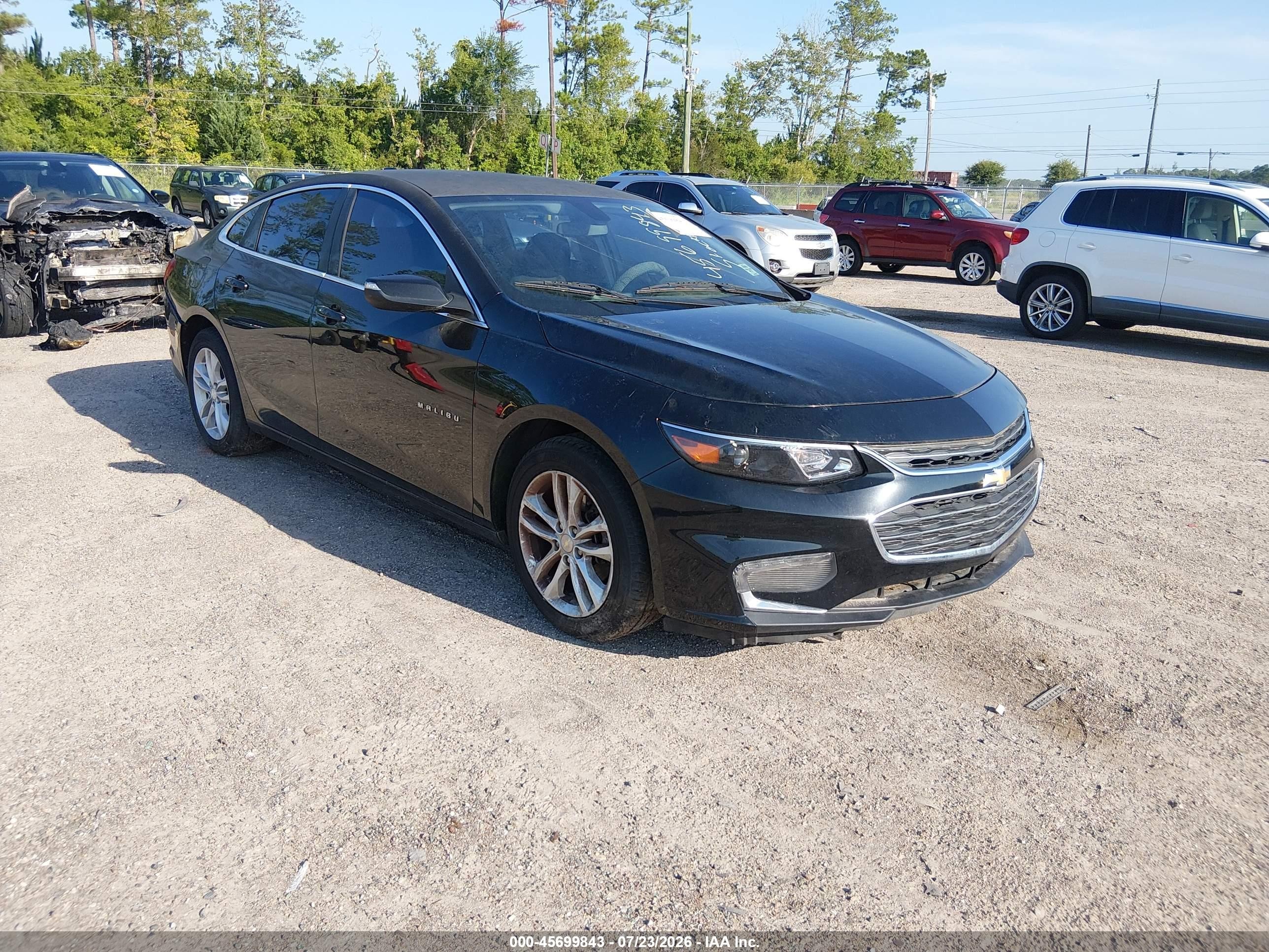 2016 Chevrolet Malibu LT, VIN 1G1ZE5ST1GF299091 — Normal wear