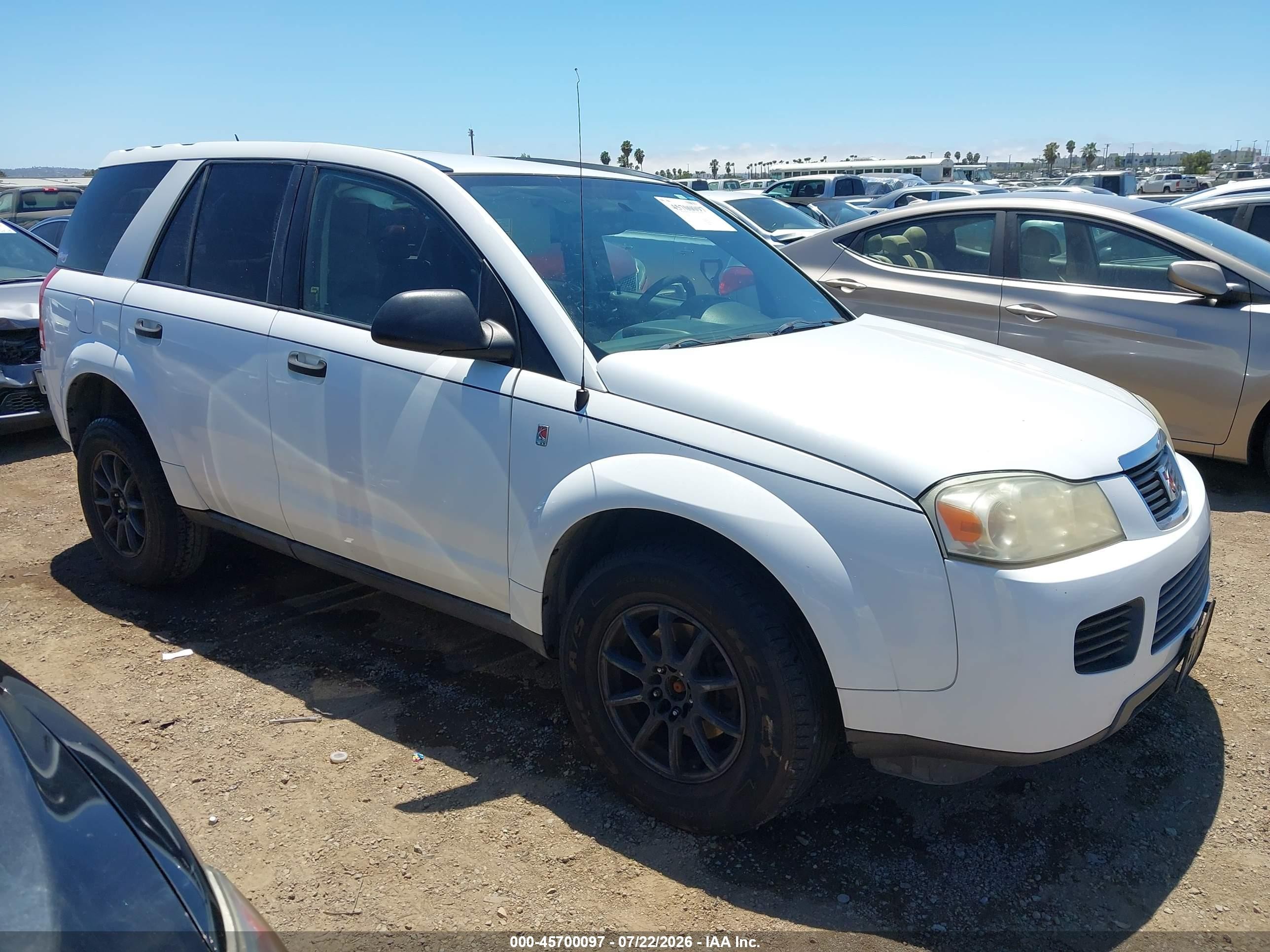 2007 Saturn VUE I4, VIN 5GZCZ33D47S808710 — Front end