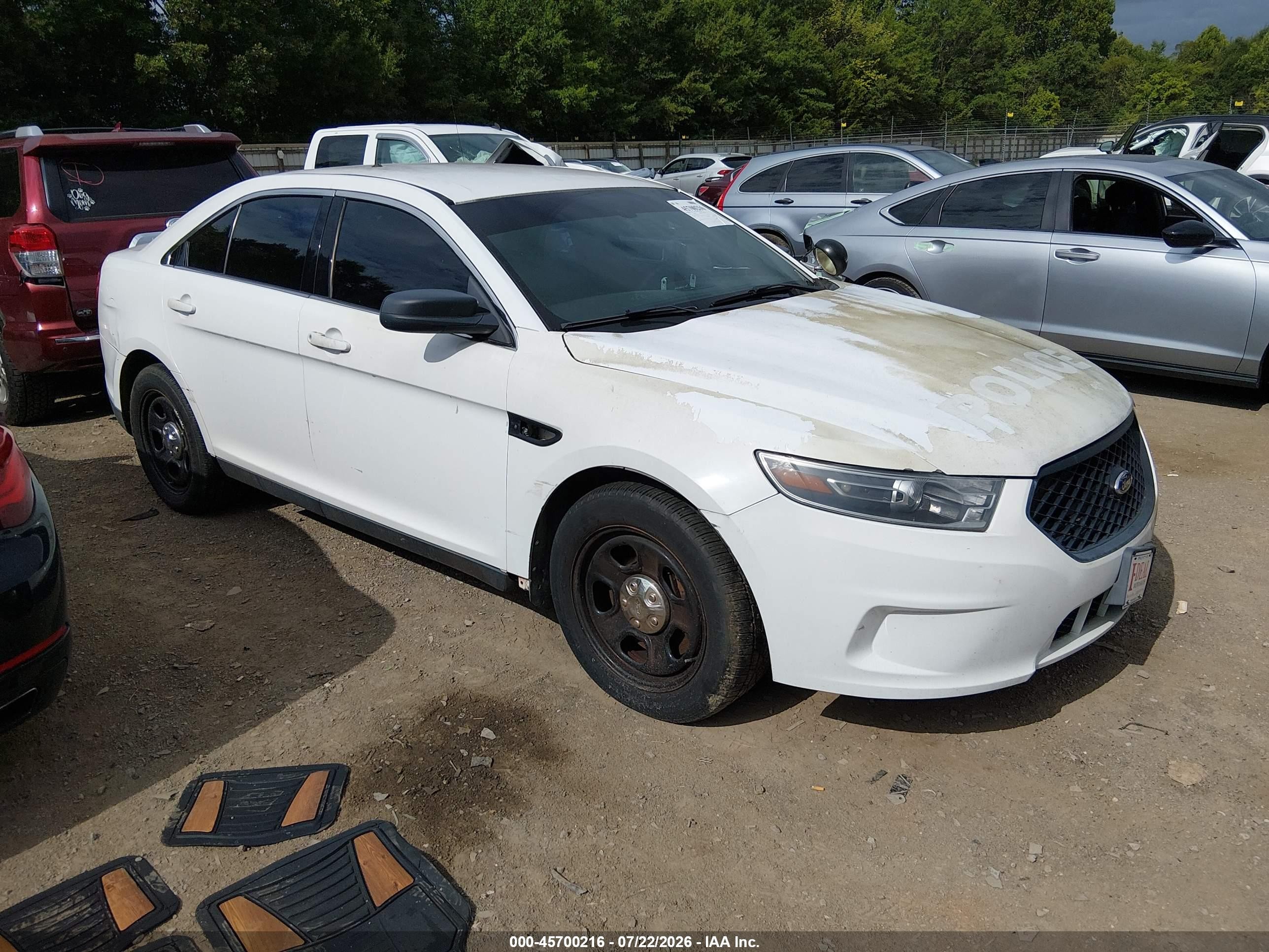 2017 Ford Police Interceptor, VIN 1FAHP2L85HG103306 — Normal wear