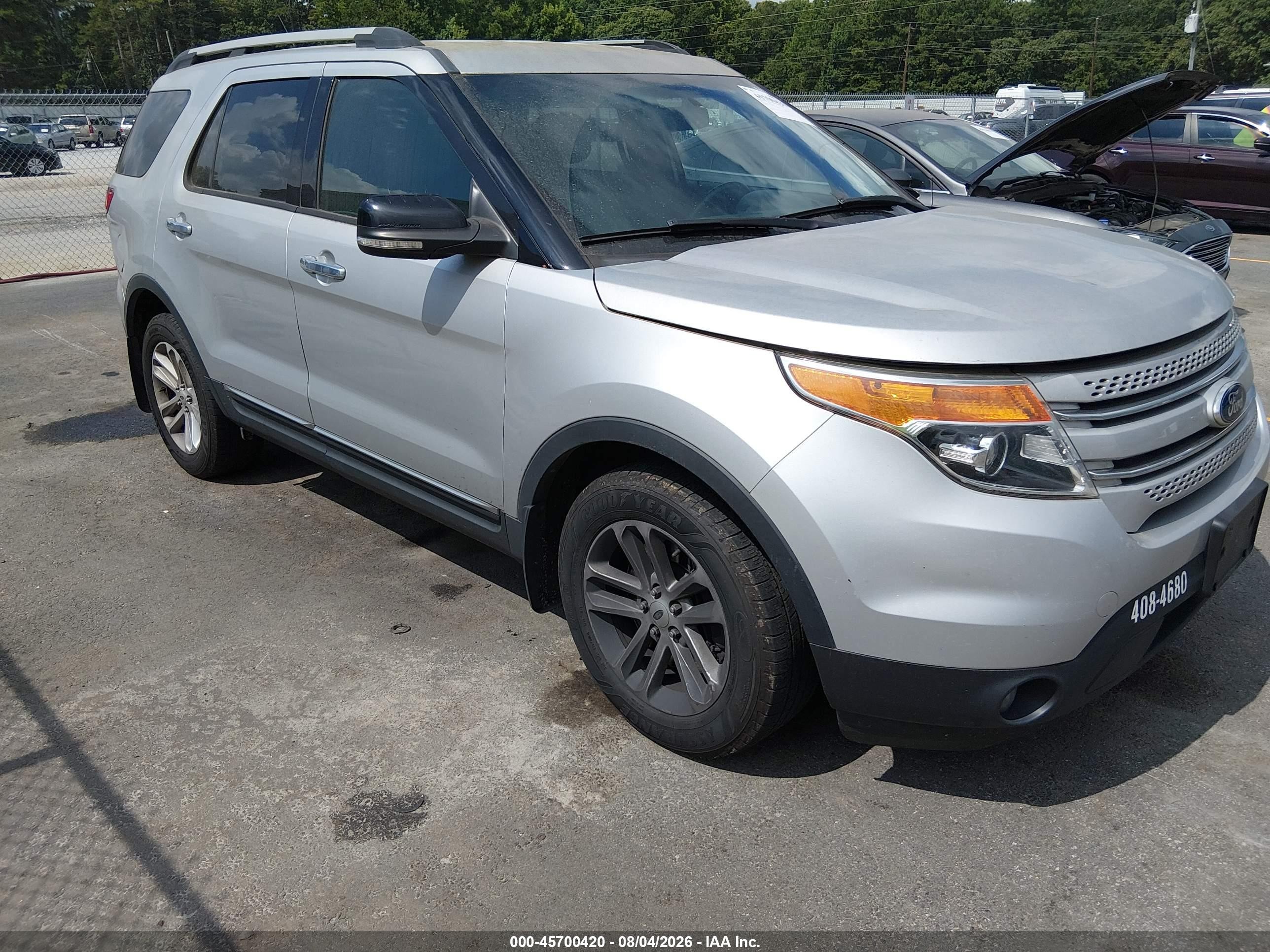 2015 Ford Explorer XLT, VIN 1FM5K7D87FGB20074 — Normal wear
