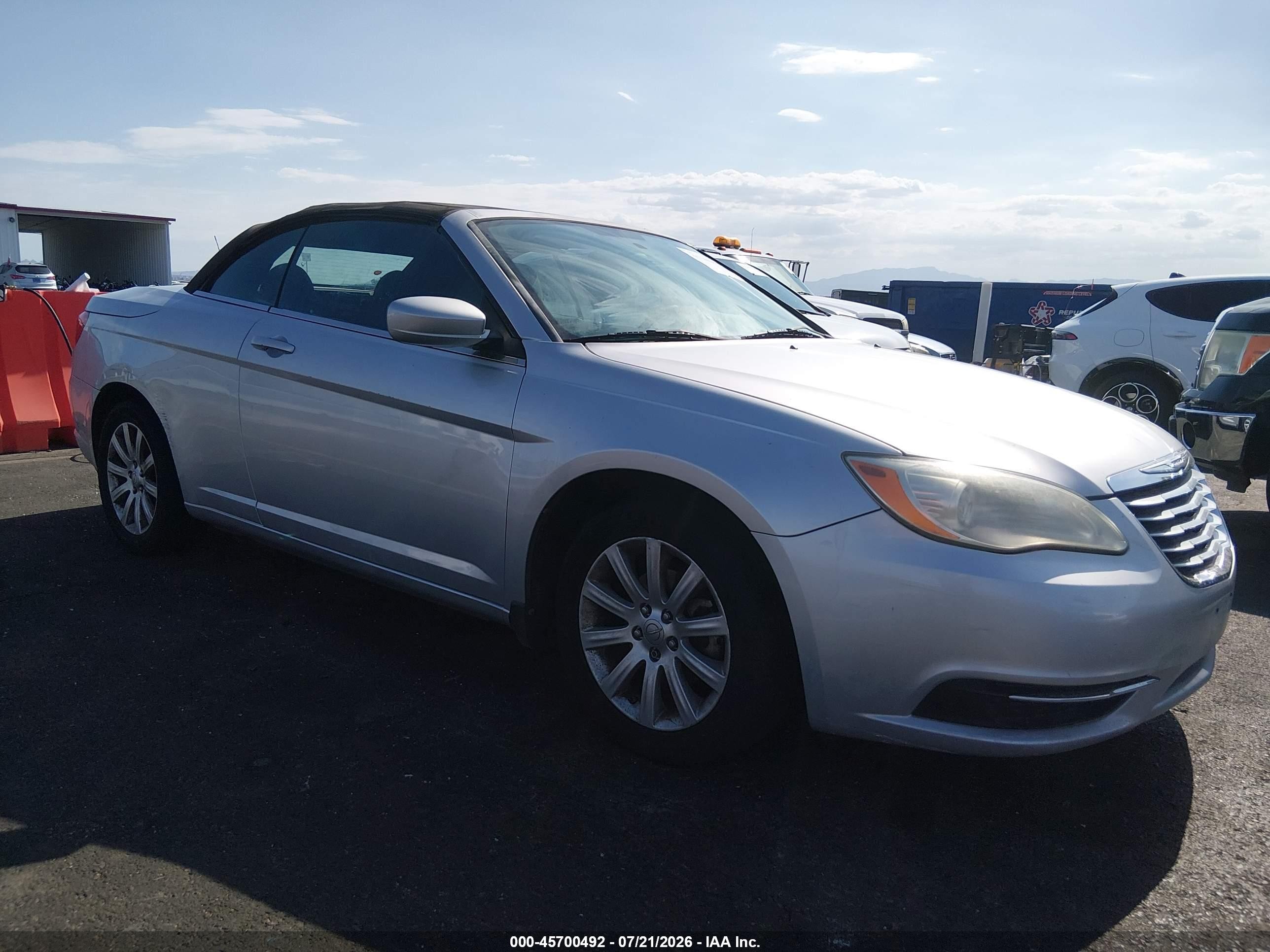 2011 Chrysler 200 Touring, VIN 1C3BC2EB5BN532487 — Обычный износ